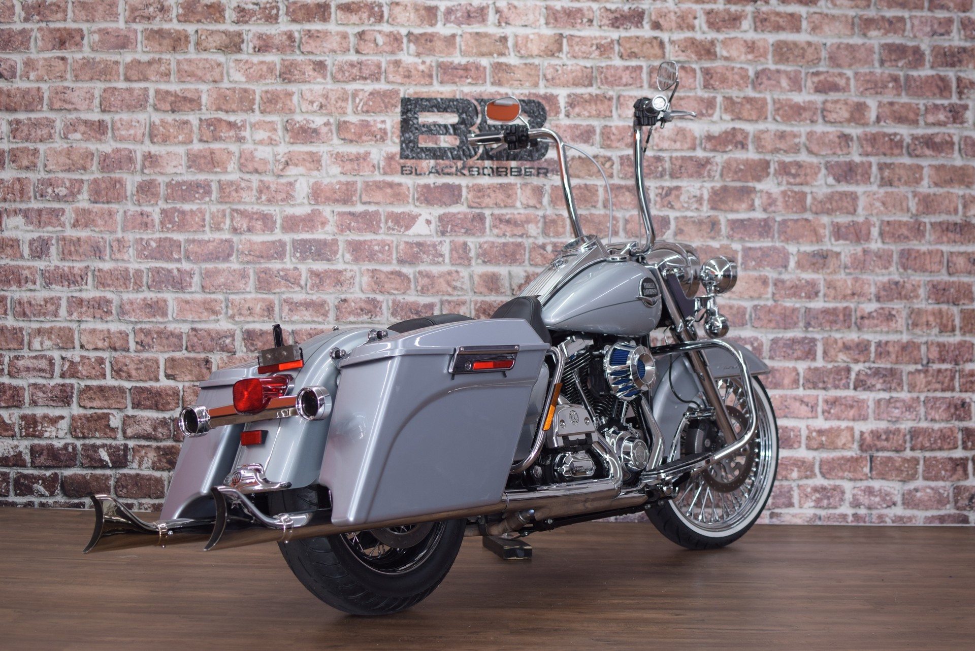 HARLEY-DAVIDSON FLHRC Road King Classic ABS-image-2
