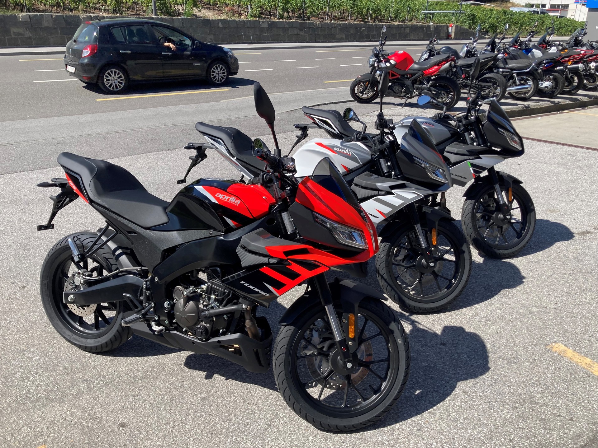 APRILIA Tuono 125-image-3