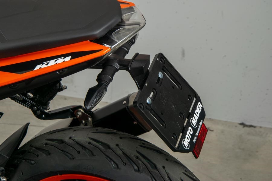 KTM 125 Duke-showroom-element-2