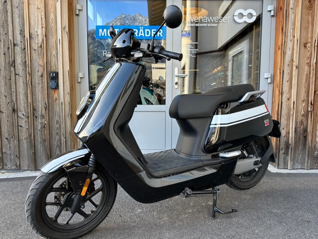 NIU NQi GTS Pro