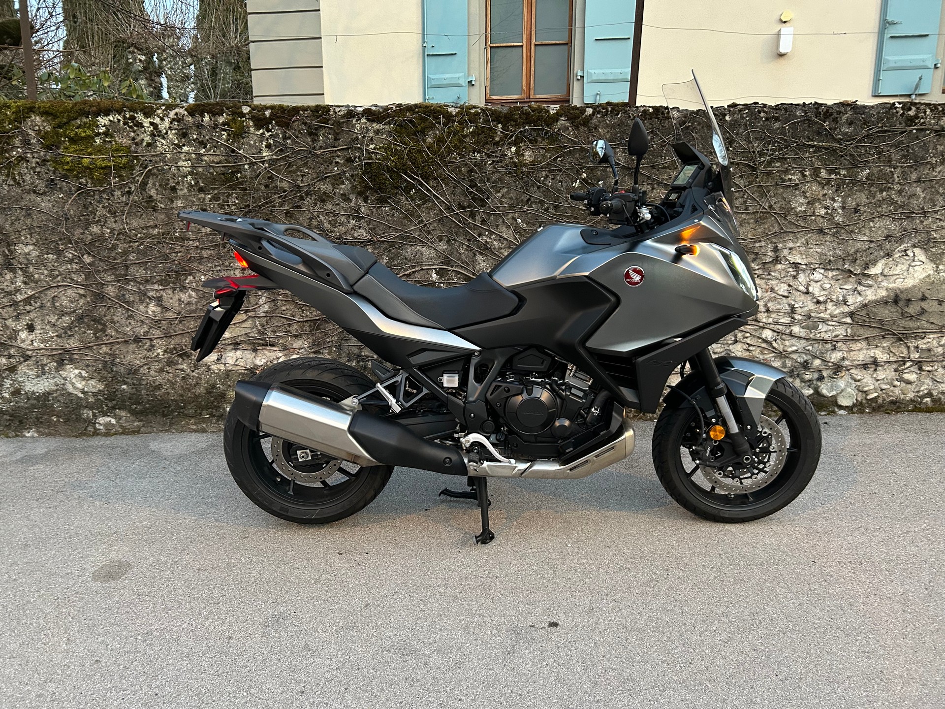 HONDA NT 1100