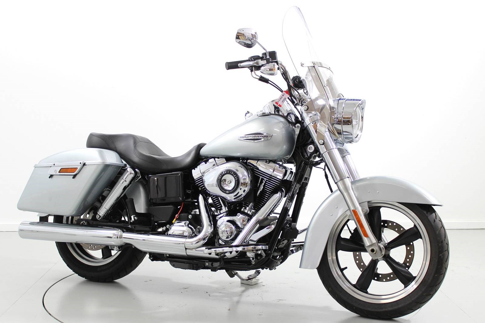 HARLEY-DAVIDSON FLD 103 ABS-showroom-element-1