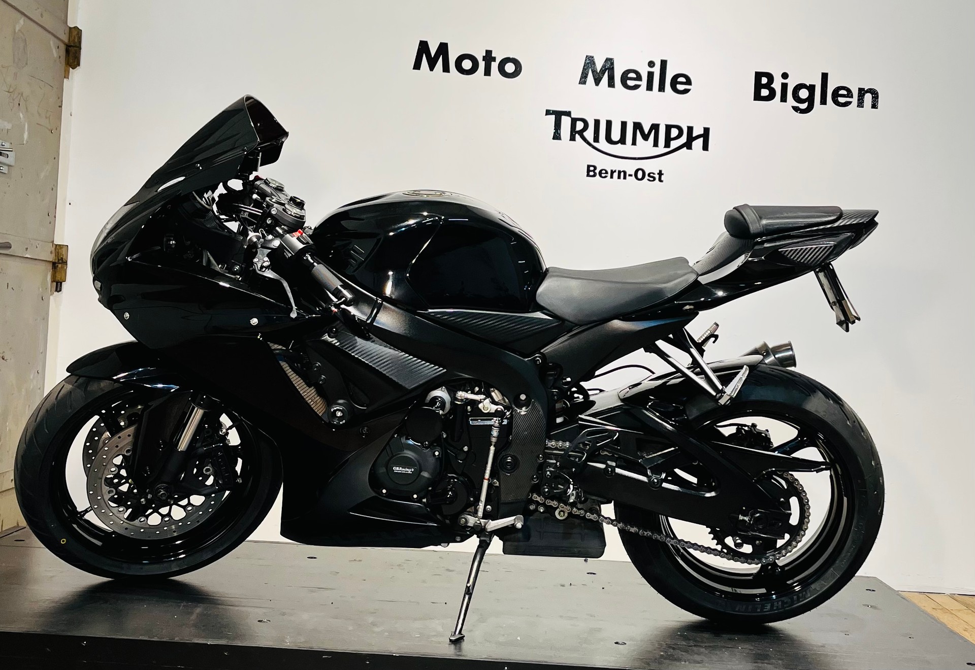 SUZUKI GSX-R 600 U L1 (25kW)-showroom-element-2
