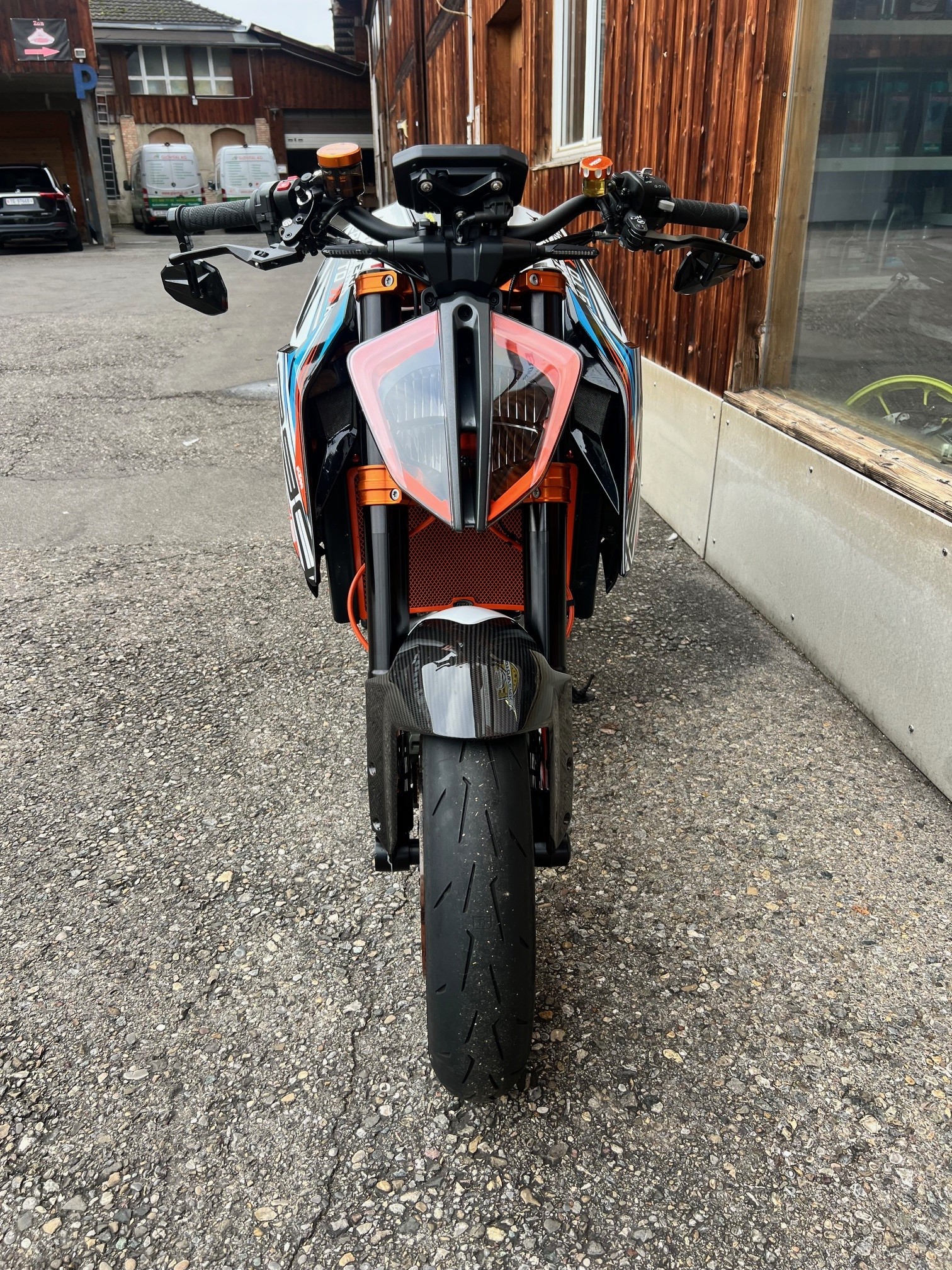 KTM 1290 Super Duke R-image-5