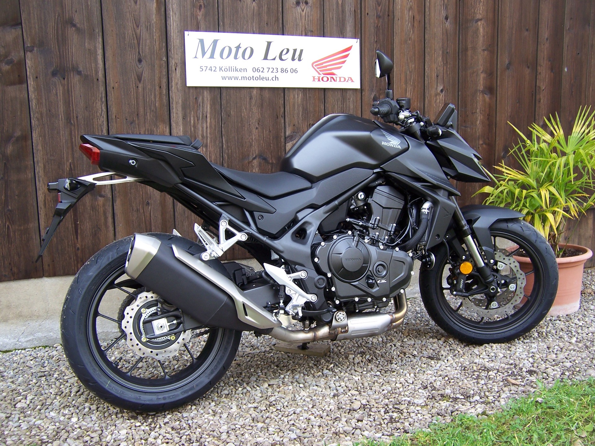 HONDA CB 750 Hornet-image-5