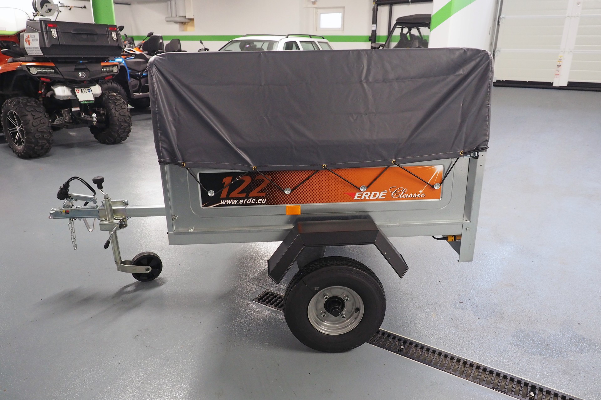 DAXARA Erde 122 Anhänger inkl. Abdeckplane und Stützrad-showroom-element-3