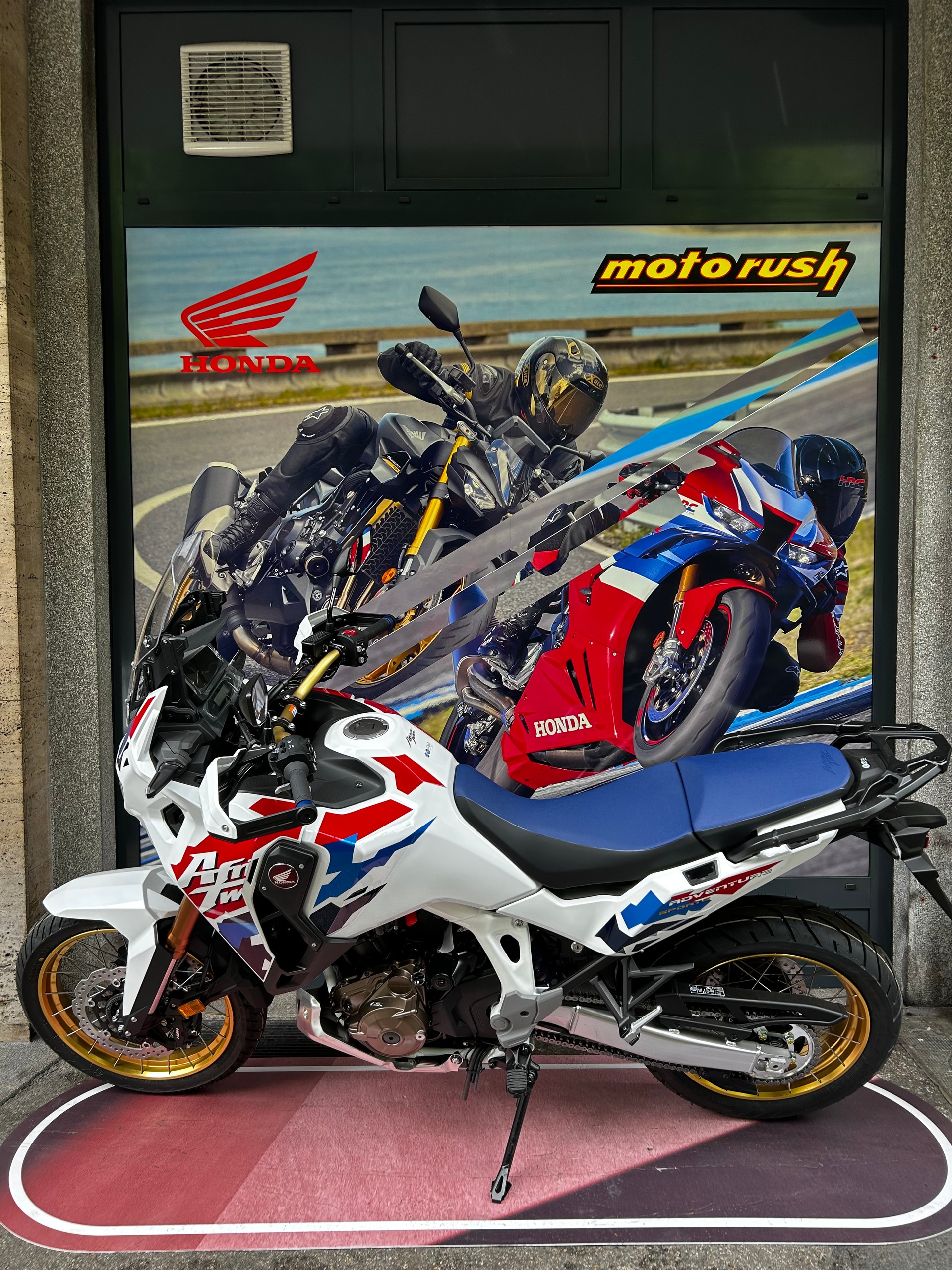 HONDA CRF 1100 DCT Africa Twin Adventure Sports-image-1