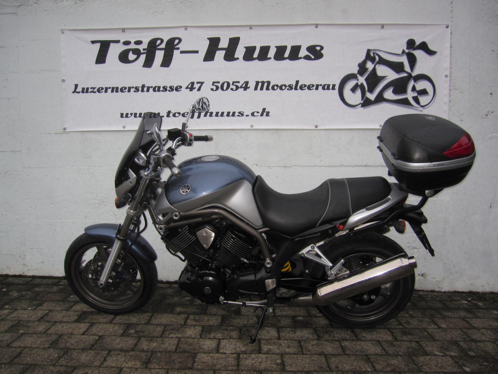 YAMAHA BT 1100 Bulldog-showroom-element-1
