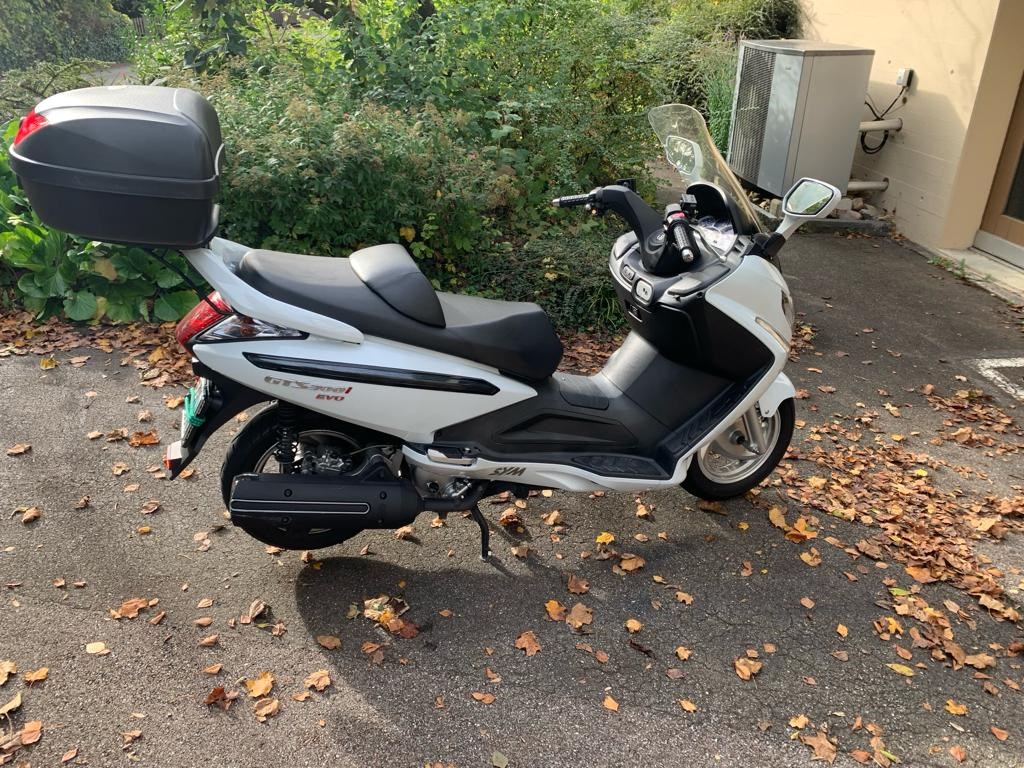 SYM GTS 300 Injection-image-3