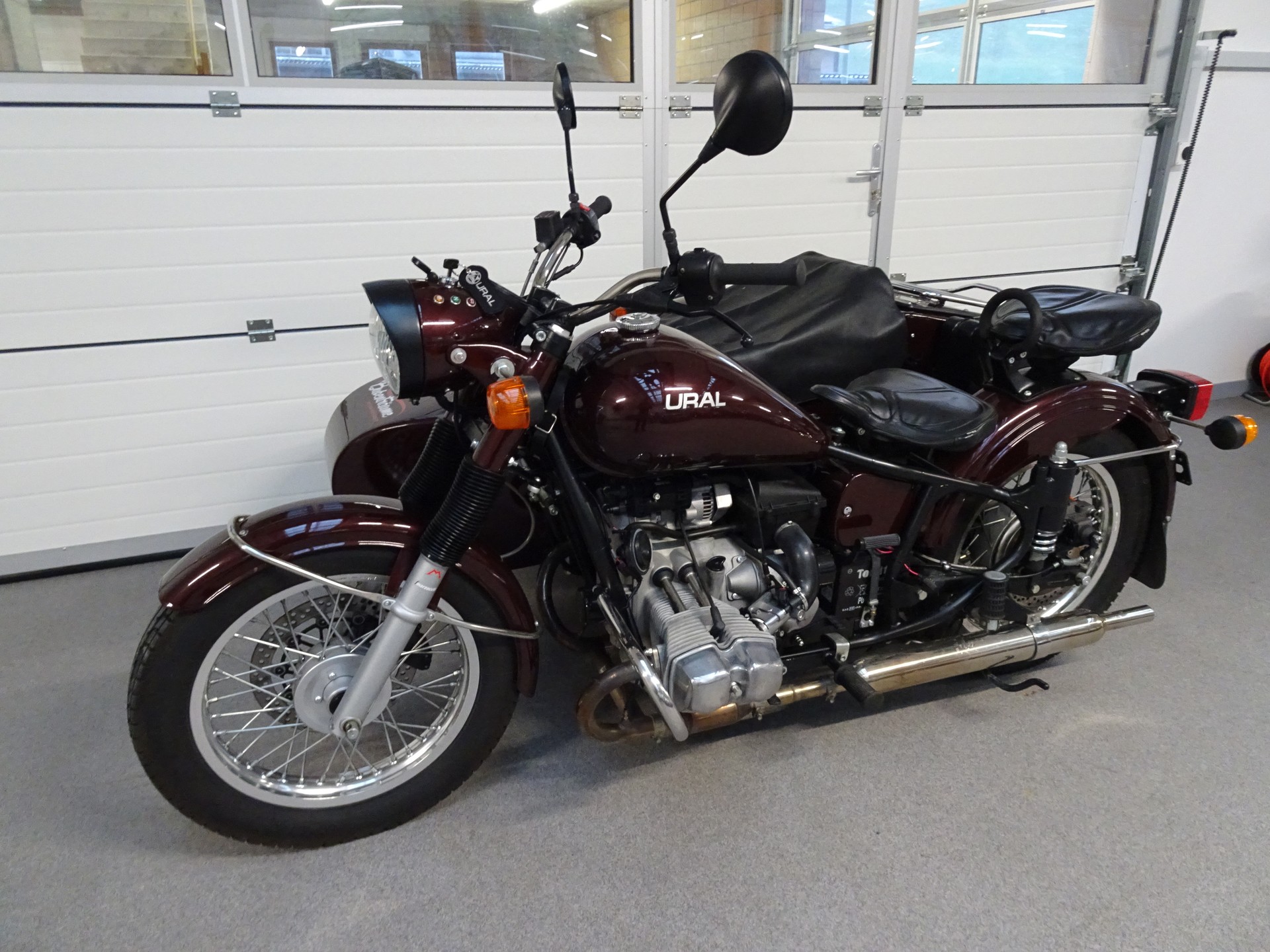 URAL Retro EFI-showroom-element-2