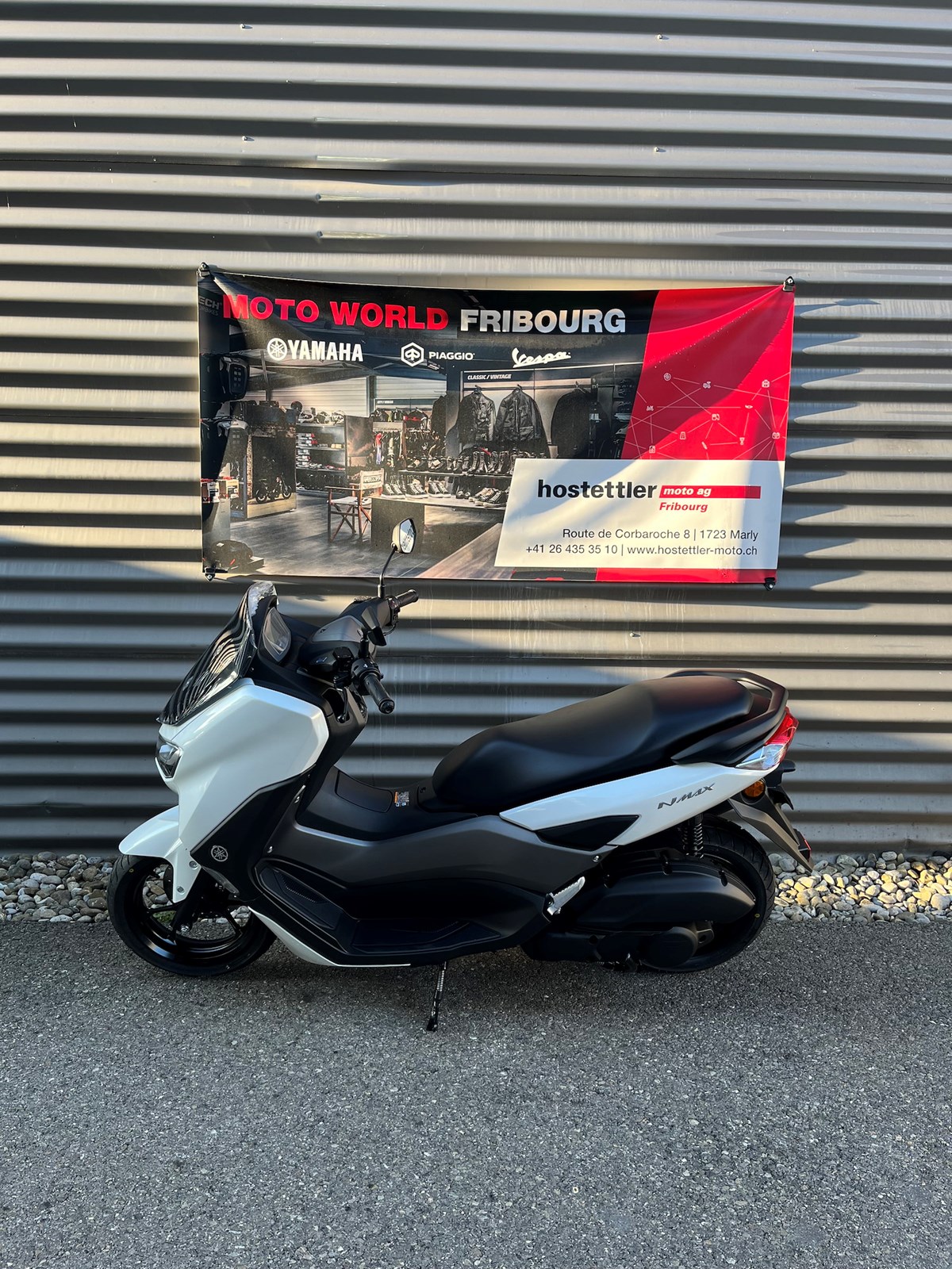 YAMAHA N-MAX GPD-showroom-element-1