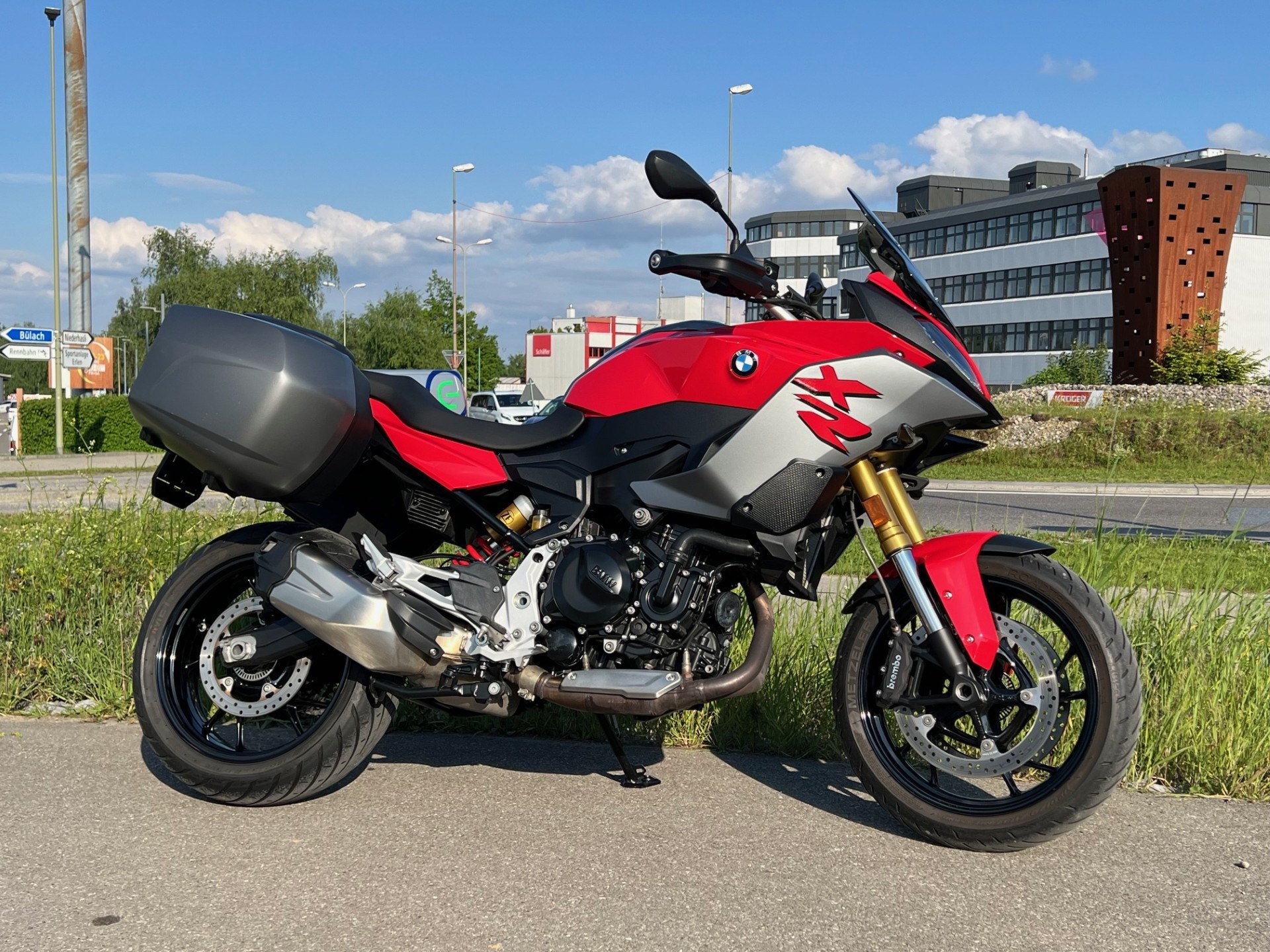 BMW F 900 XR Sport-image-0