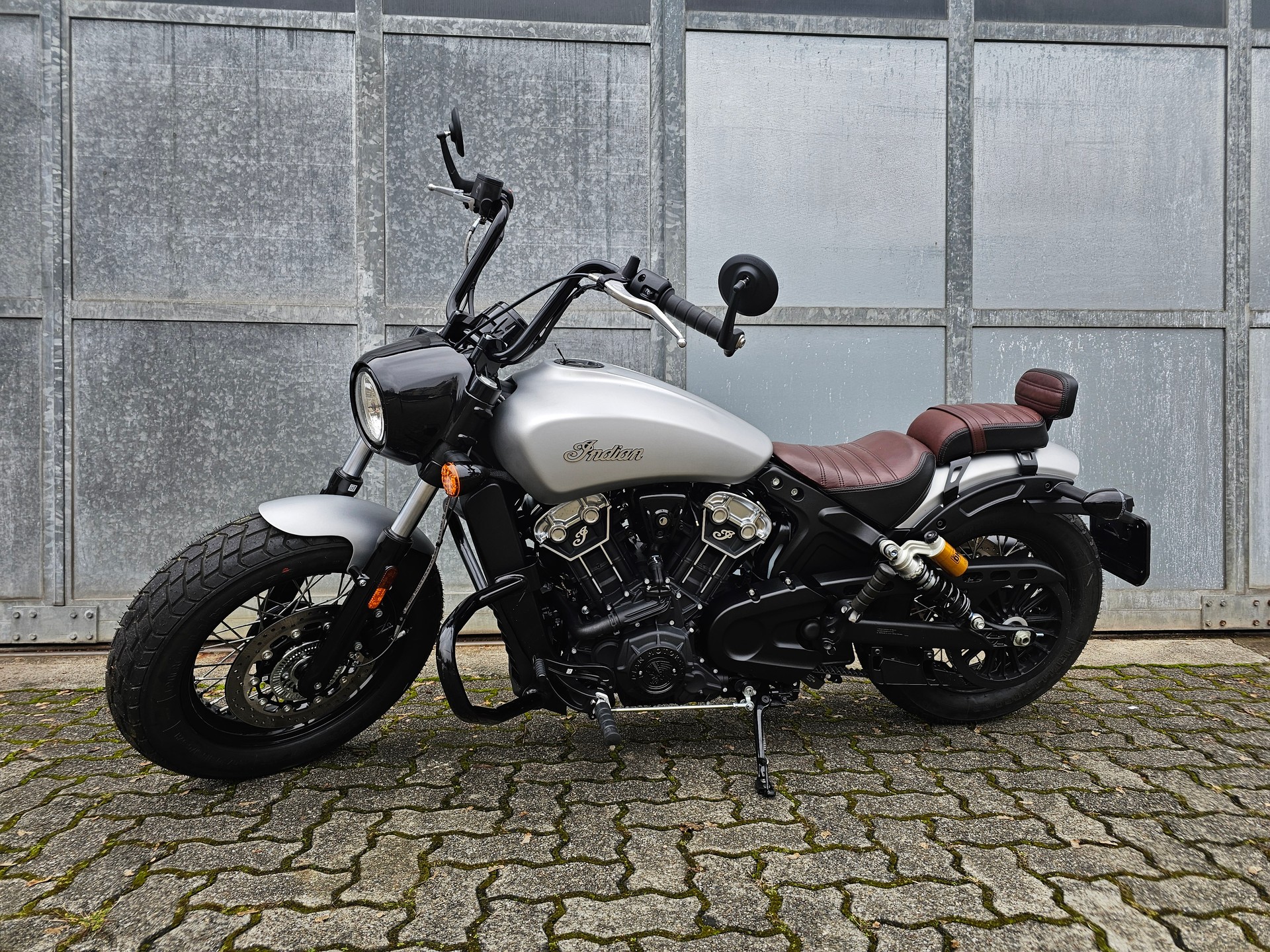 INDIAN Scout Bobber Twenty (35Kw)-showroom-element-2
