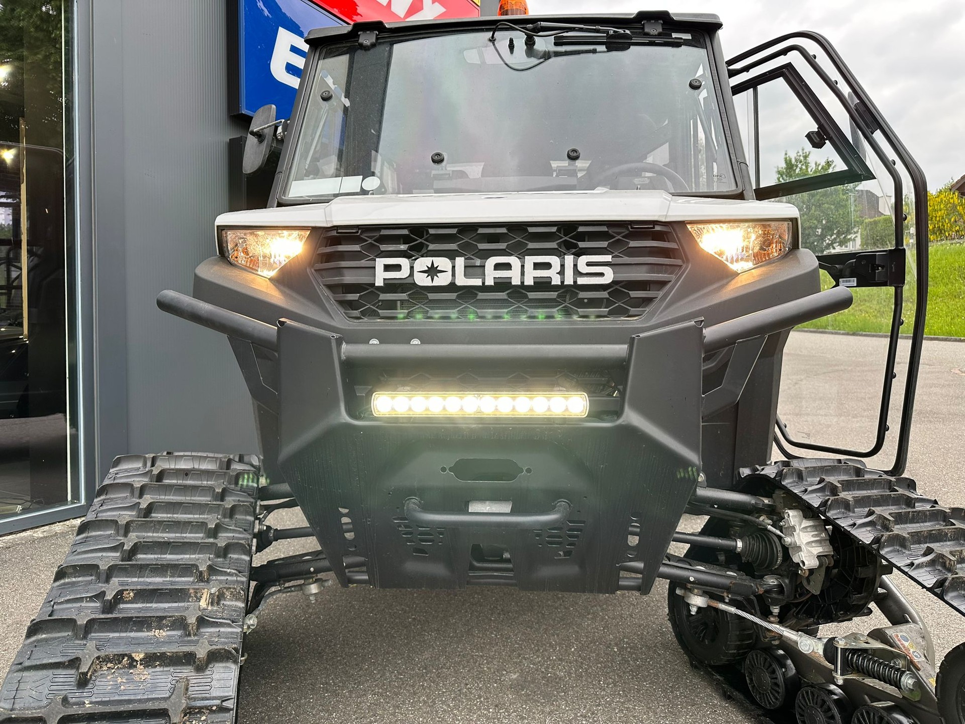 POLARIS XP 1000 Pro-showroom-element-3
