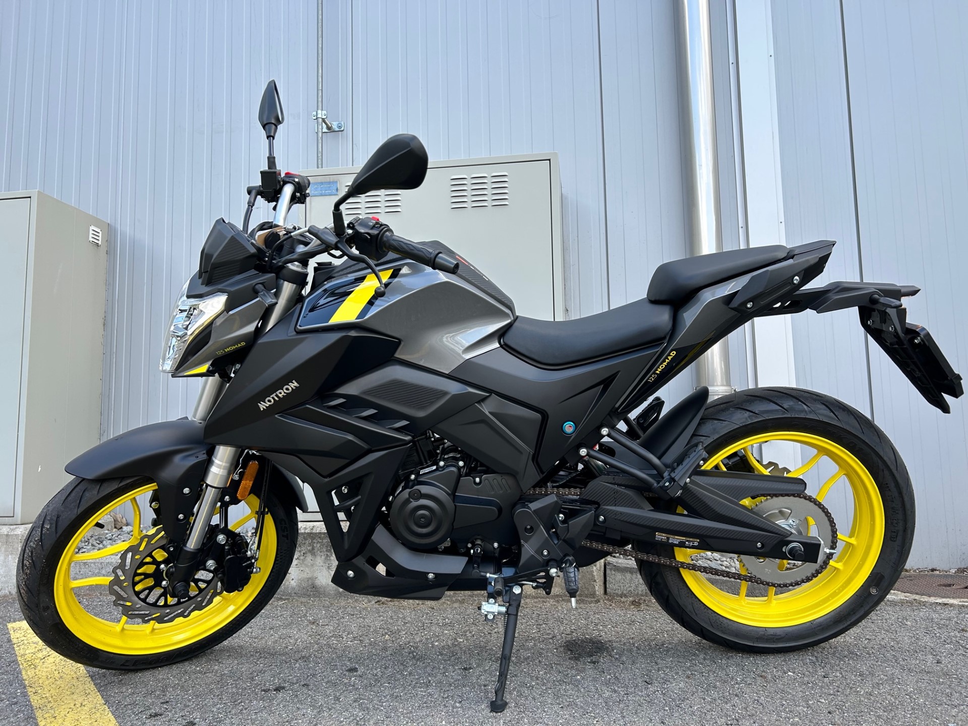 MOTRON Nomad 125-showroom-element-3