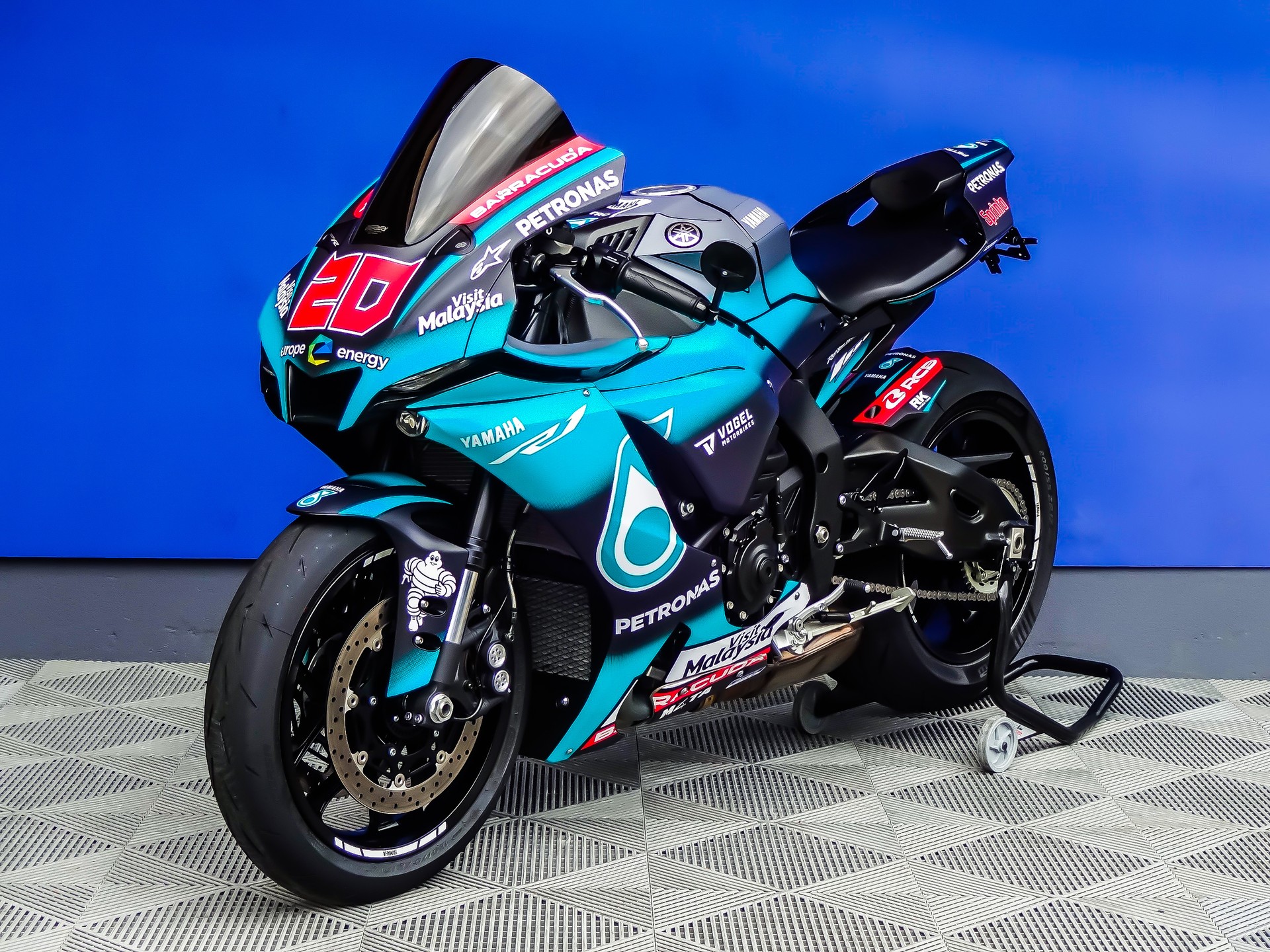 YAMAHA YZF-R1 ABS-showroom-element-3