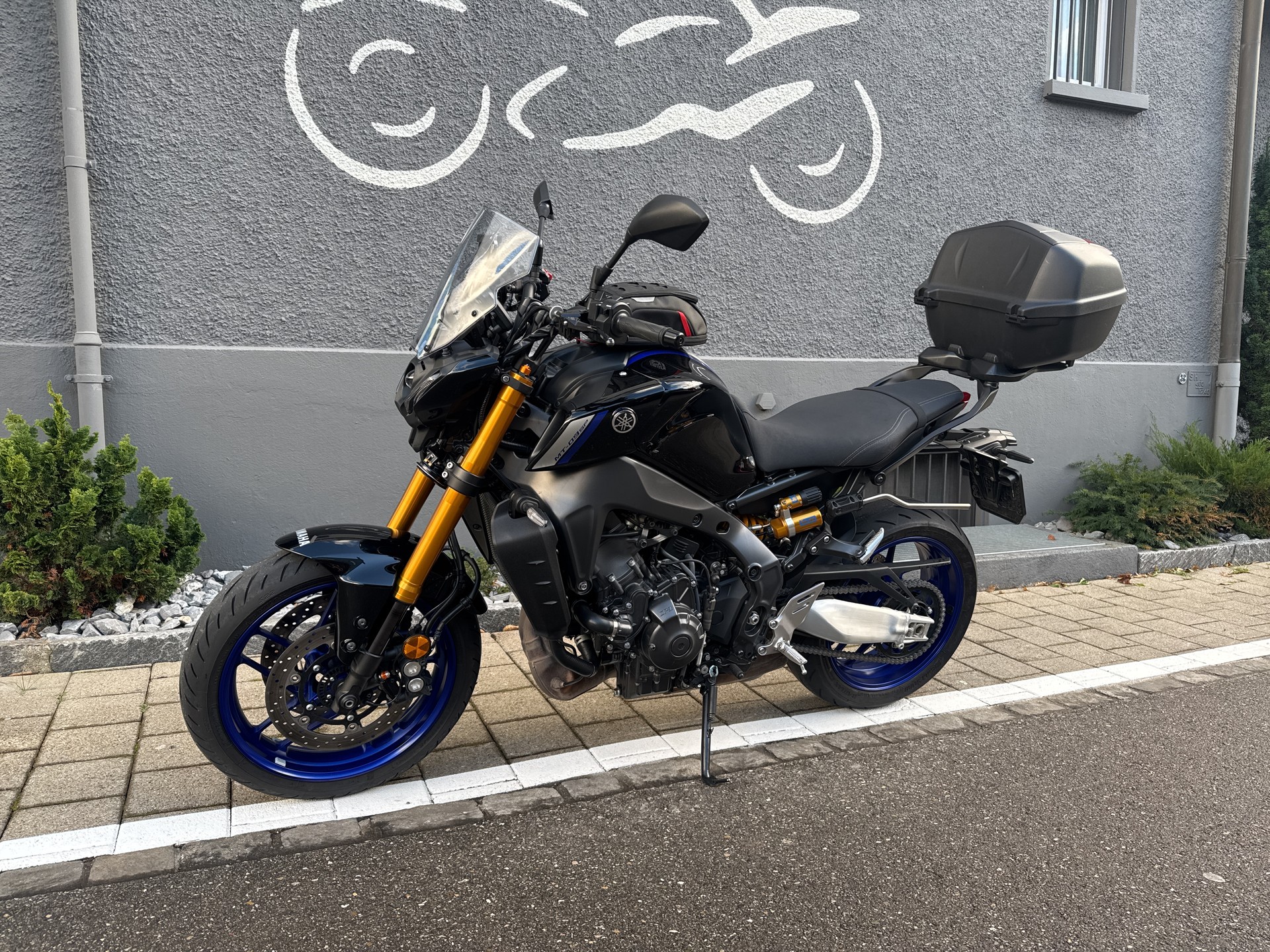 YAMAHA MT-09 SP-showroom-element-1
