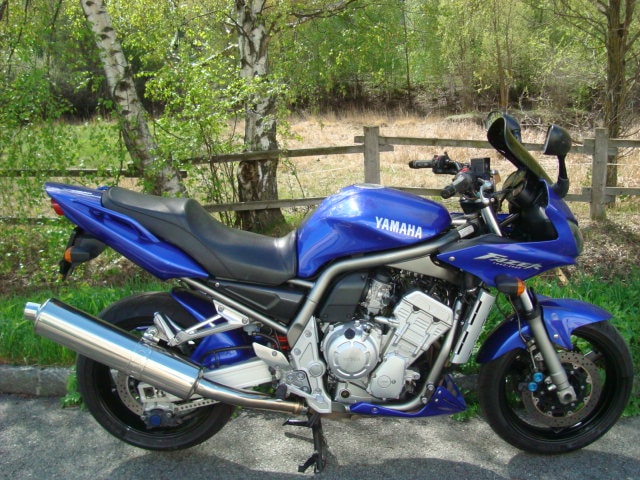 YAMAHA FZS 1000 Fazer