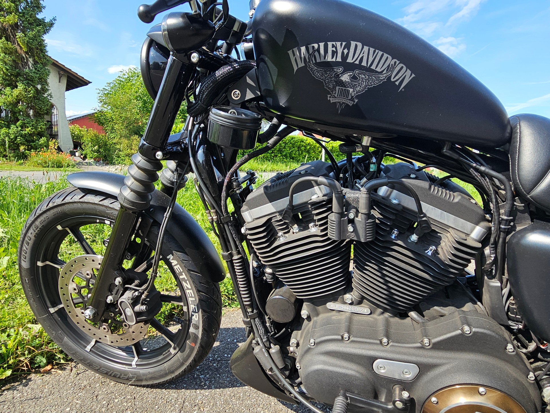 HARLEY-DAVIDSON XL 883 N Sportster Iron ABS-image-12