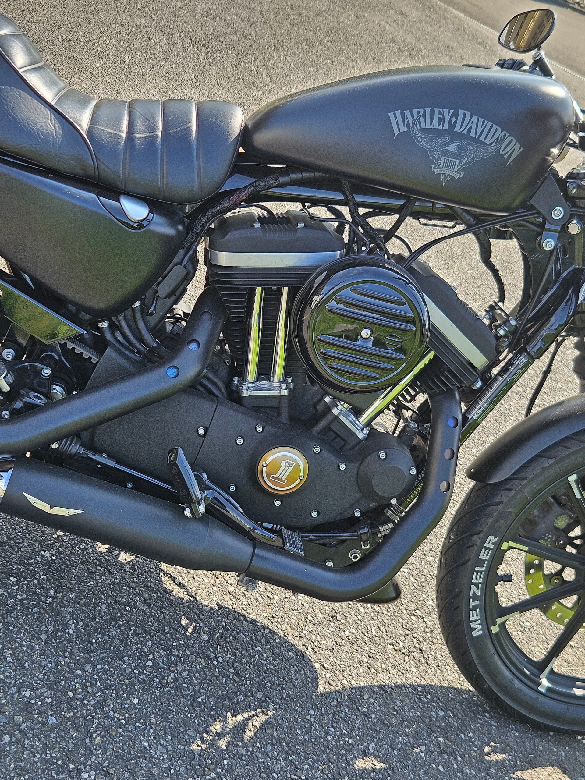 HARLEY-DAVIDSON XL 883 N Sportster Iron ABS-image-4