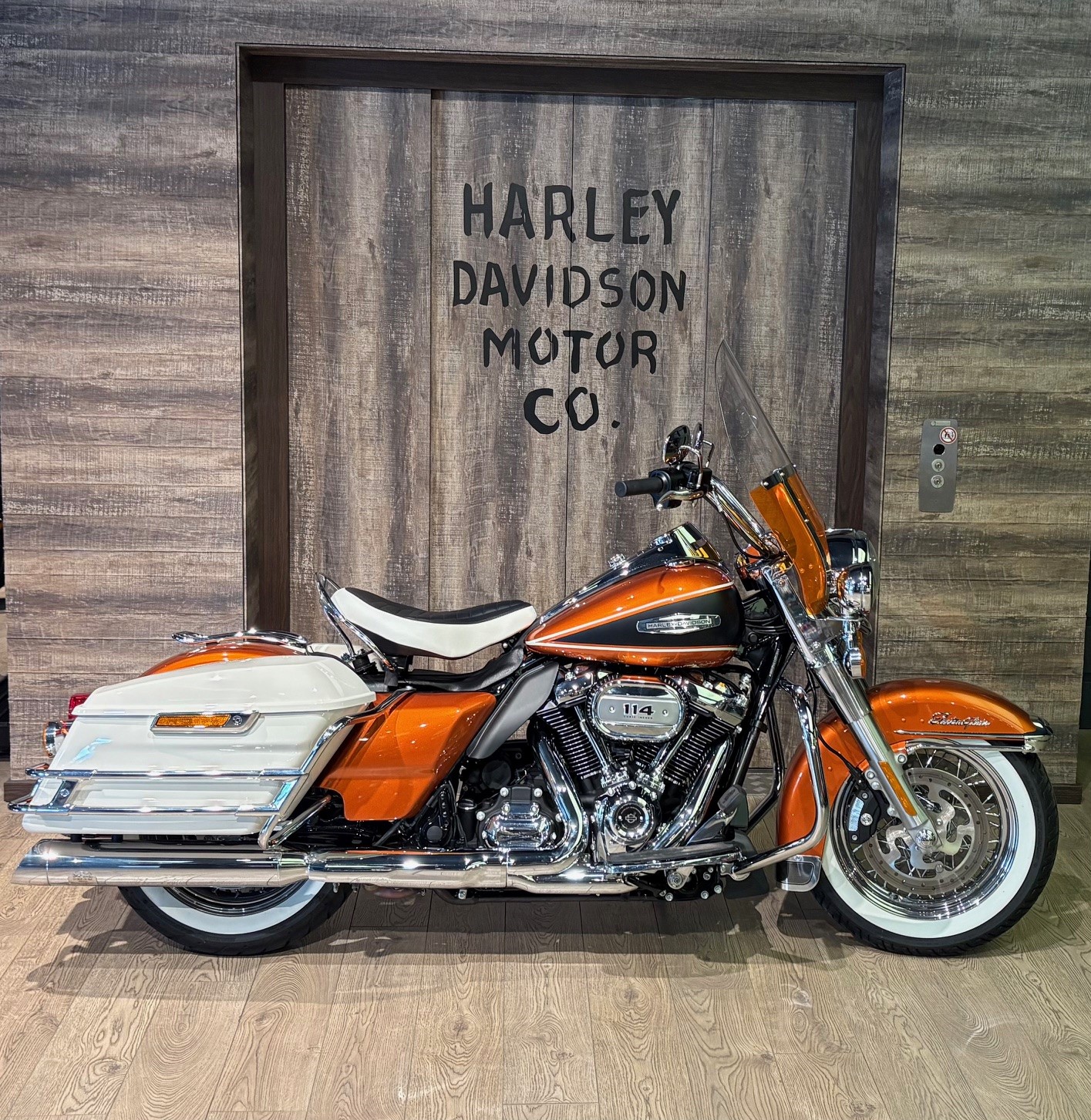 HARLEY-DAVIDSON Electra Glide Highway King