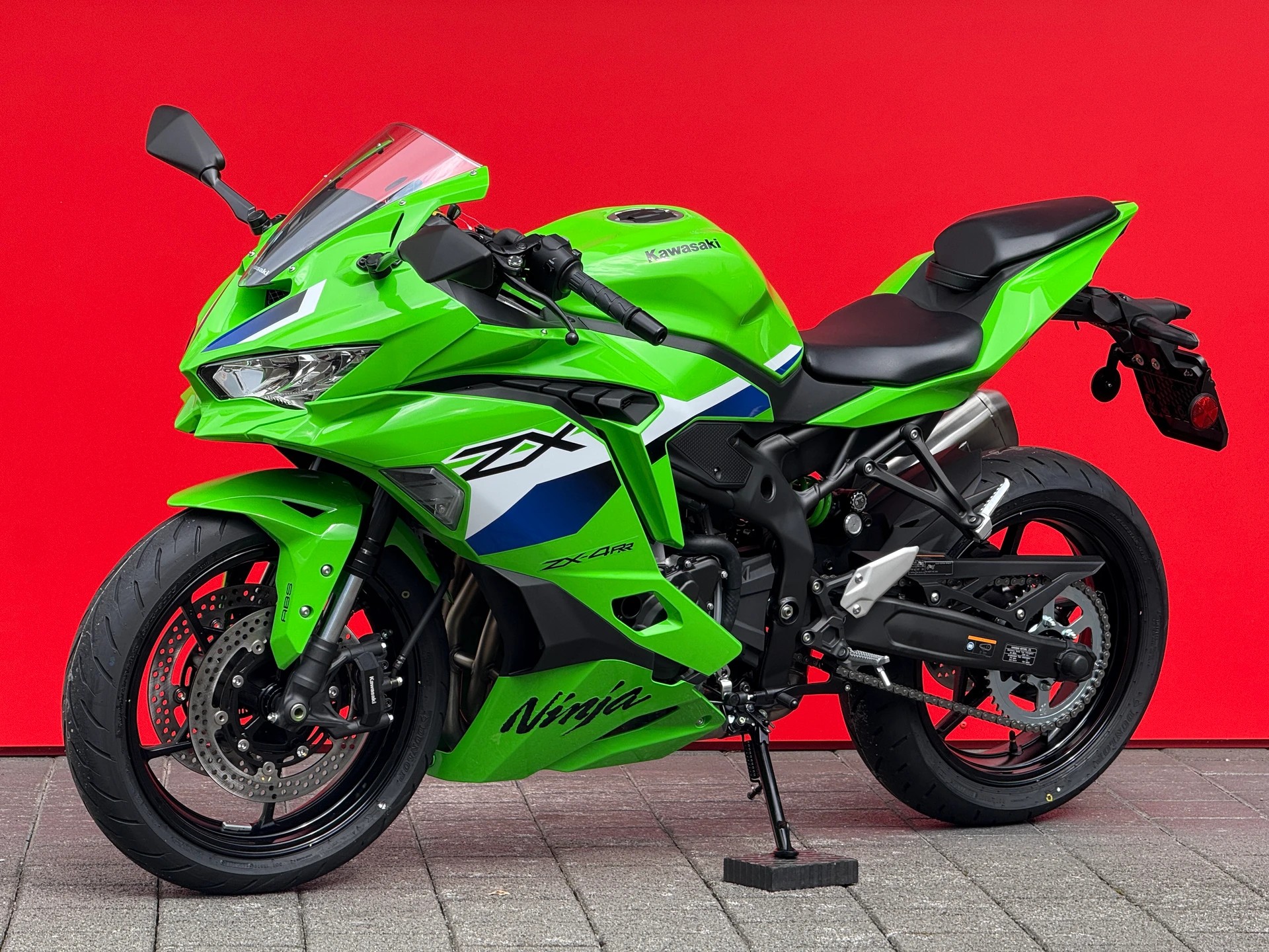 NEW MK‐4WD KAWASAKI NINJA ZX-4R - Occasionen kaufen | MotoScout24