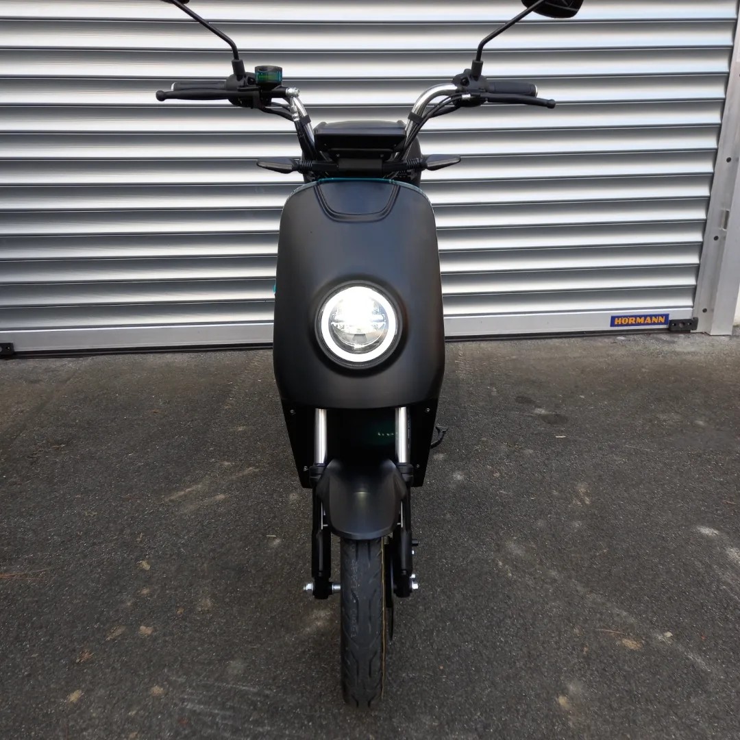 E-SCOOTER E-Mofa Premium-image-7