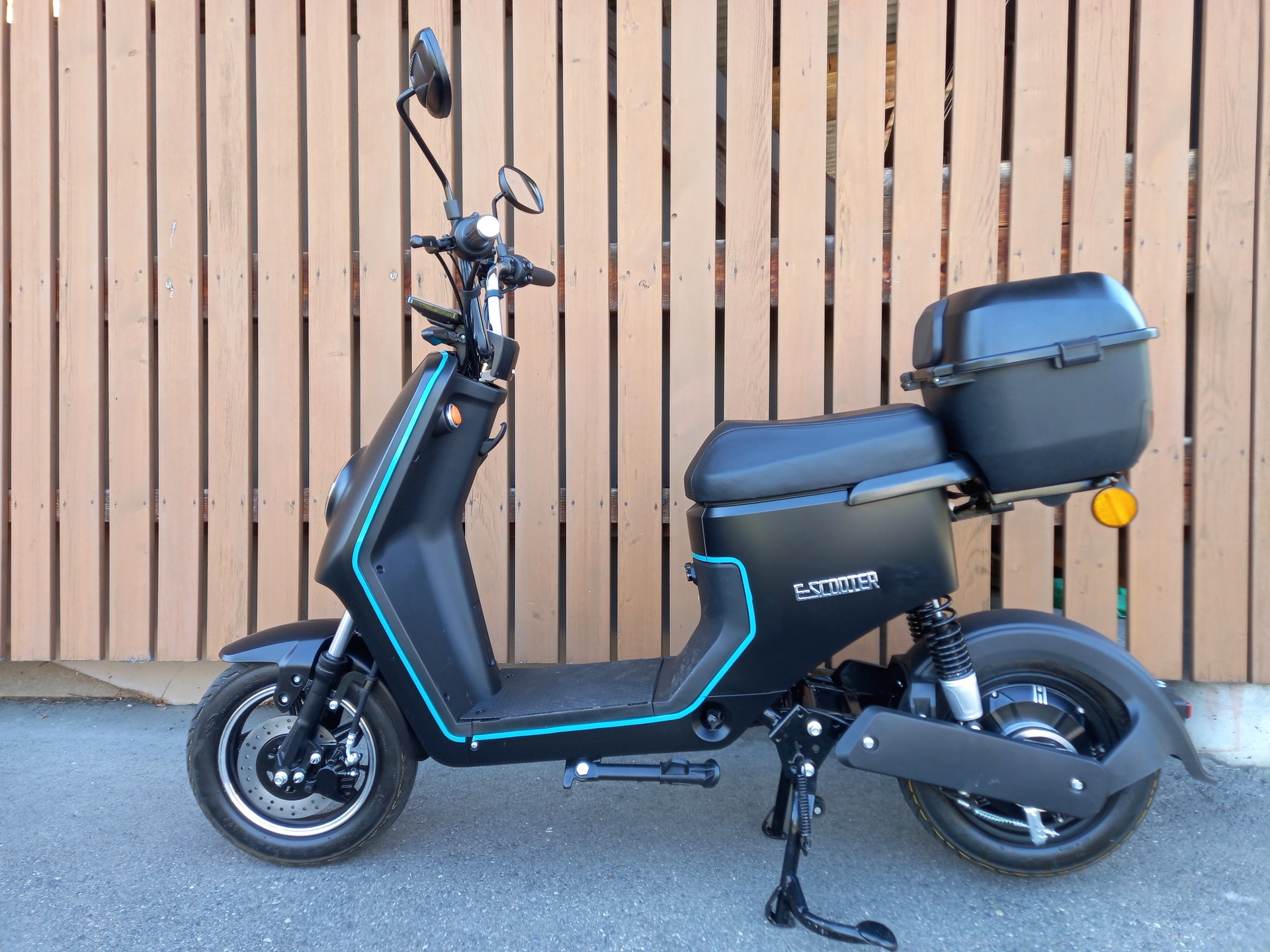 E-SCOOTER E-Mofa Premium-image-0