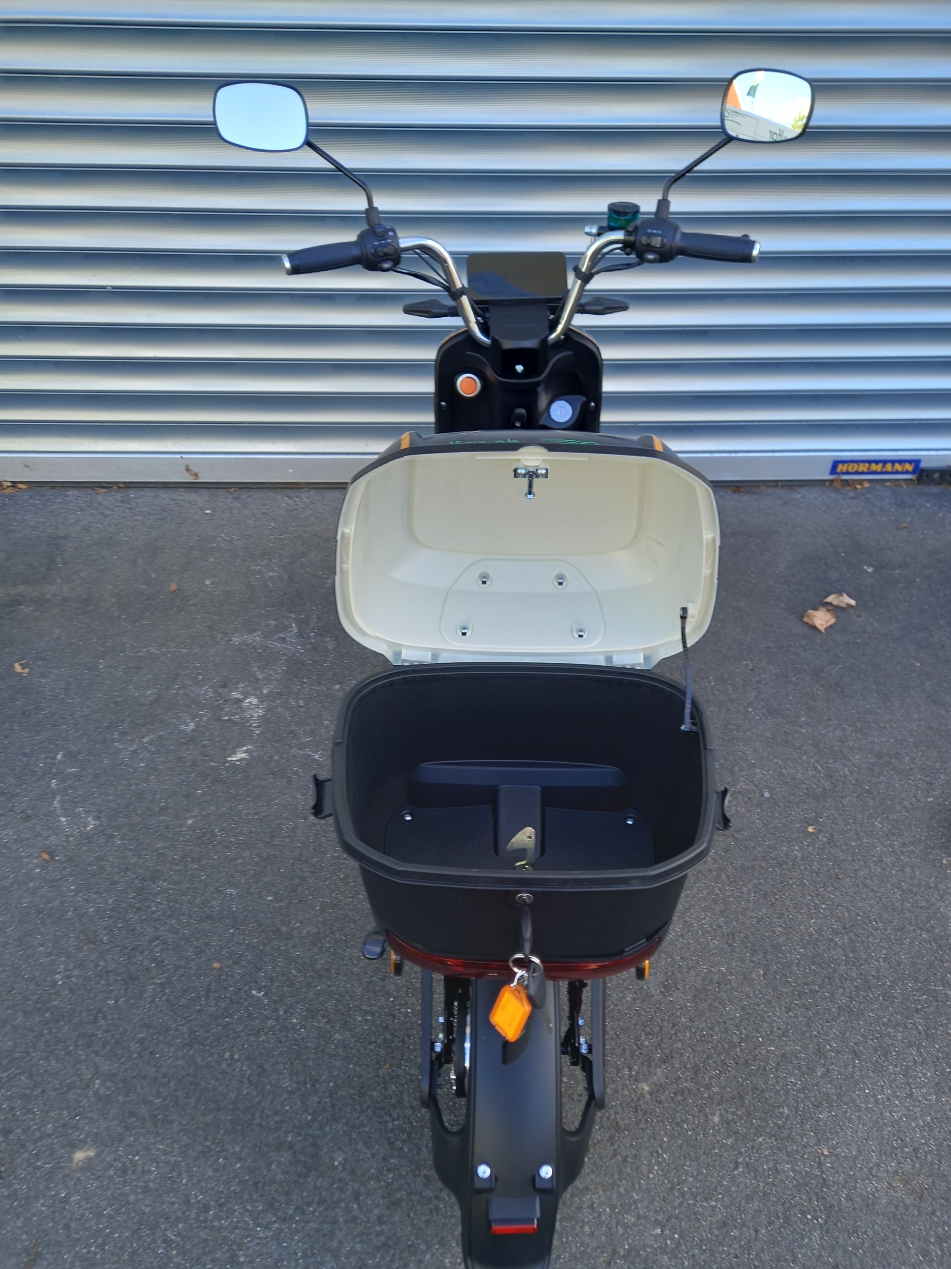 E-SCOOTER E-Mofa Premium-image-9