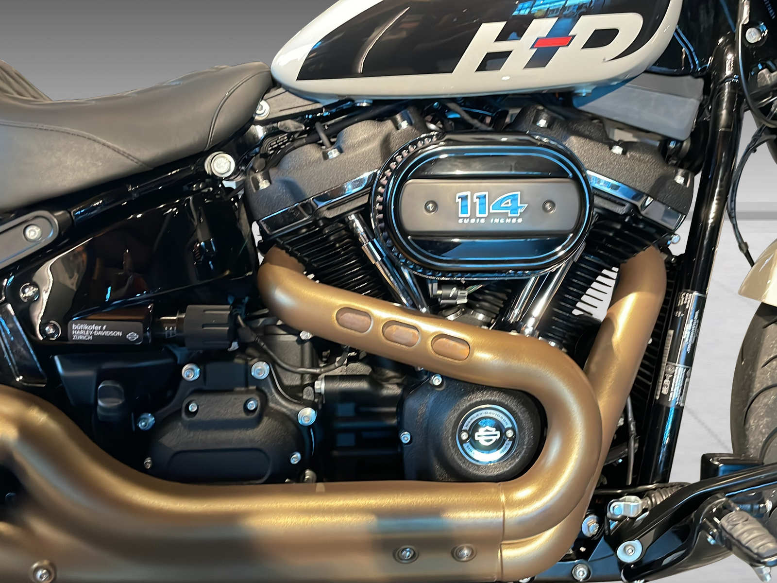 HARLEY-DAVIDSON FXFBS Fat Bob 114-image-9