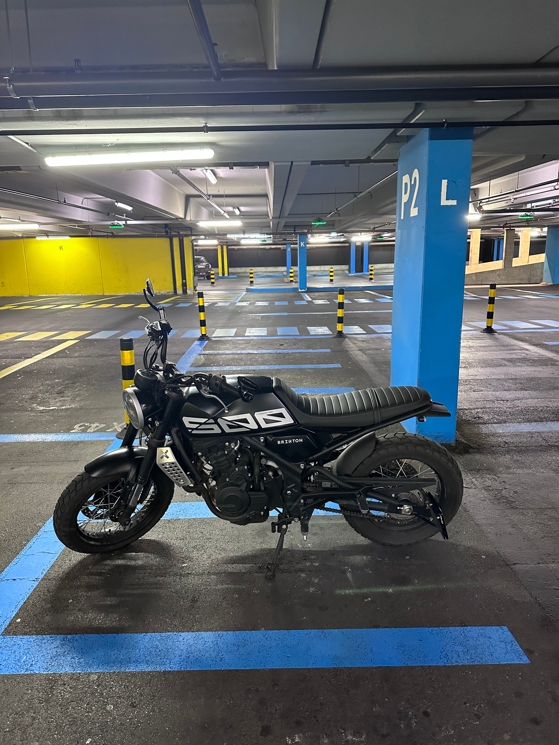 BRIXTON Crossfire 500 X-image-0