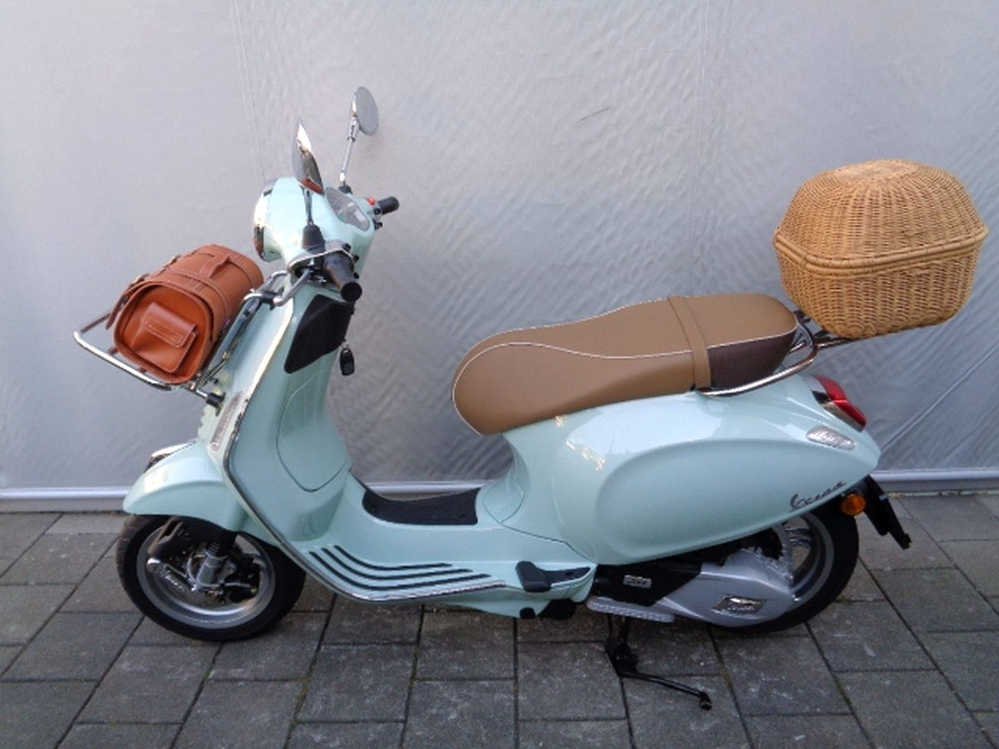 PIAGGIO VESPA PRIMAVERA 125 ABS 12" E5 "PIC NIC"