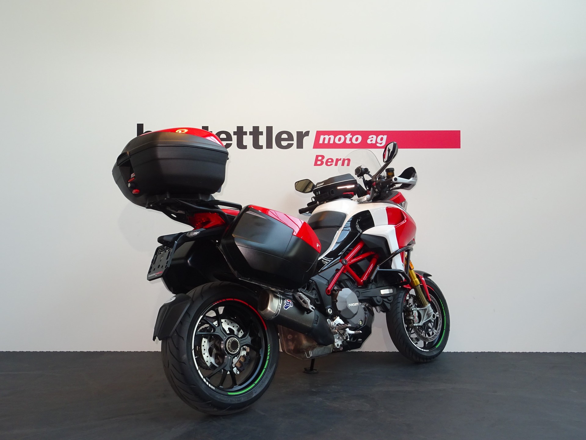 DUCATI MULTISTRADA 1260 Pikes Peak-showroom-element-2