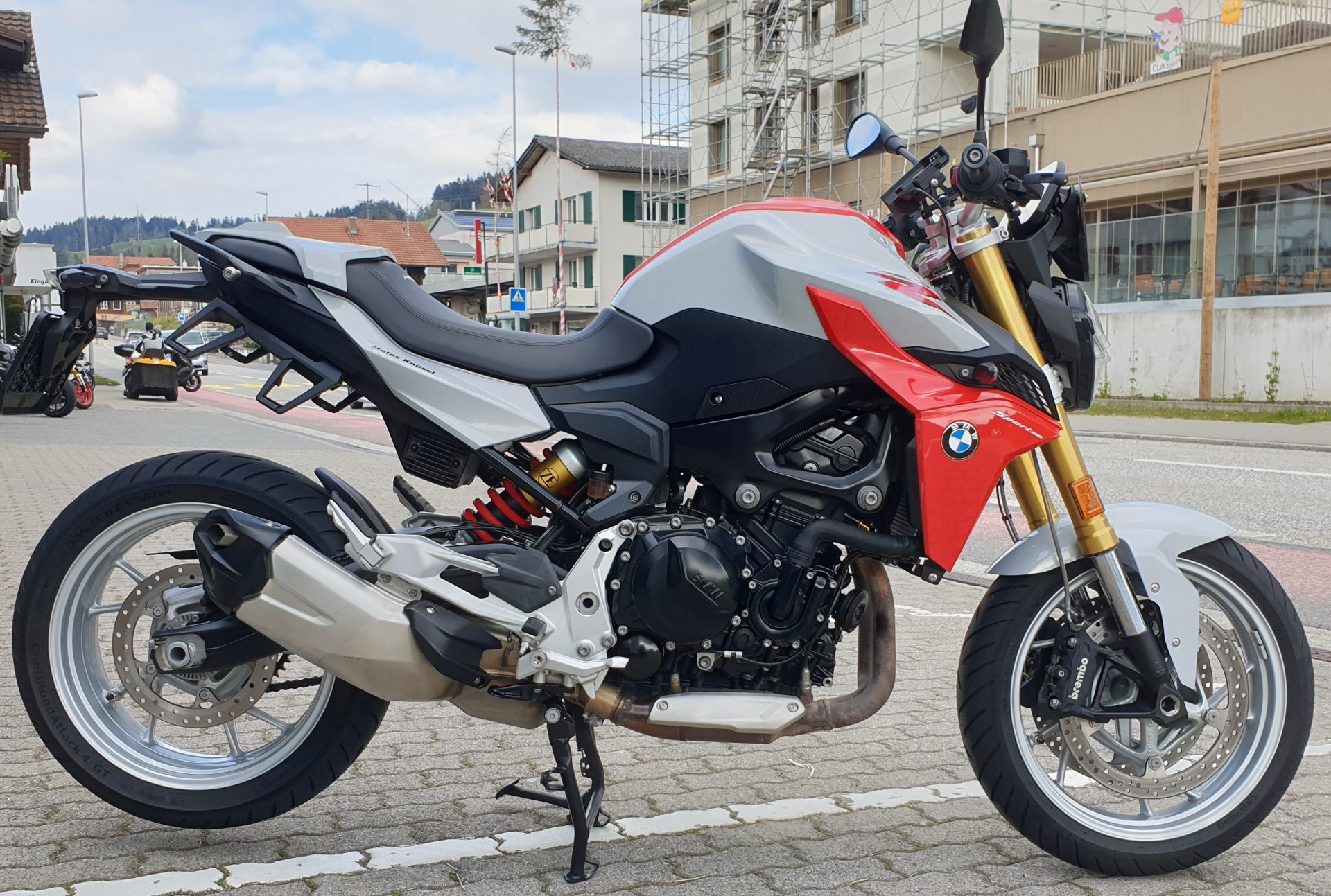 BMW F 900 R Sport-image-2