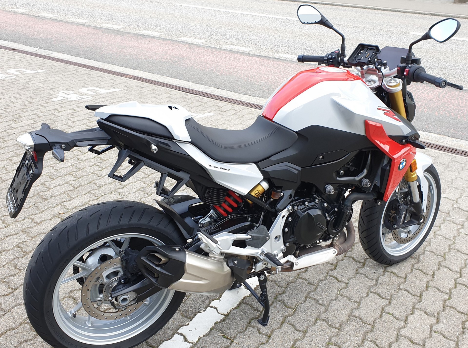 BMW F 900 R Sport-image-4