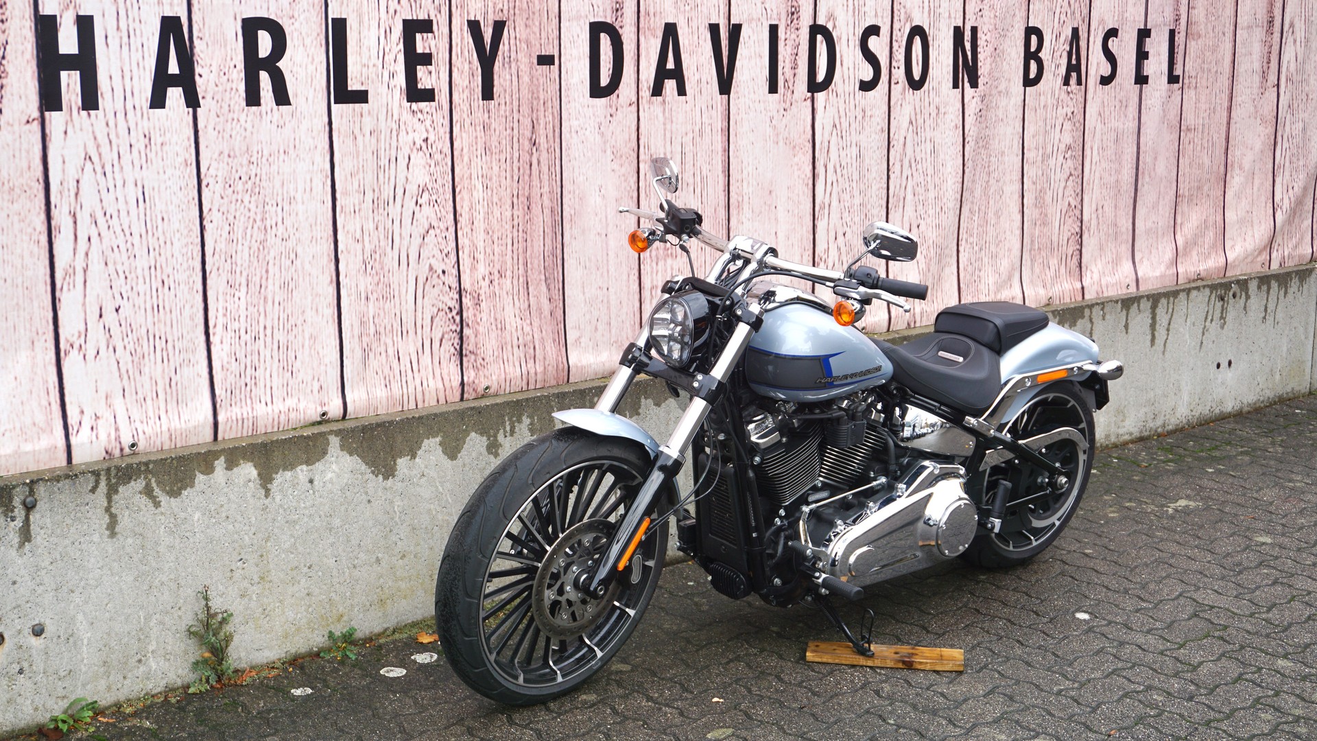 HARLEY-DAVIDSON FXBR Breakout 117-image-4