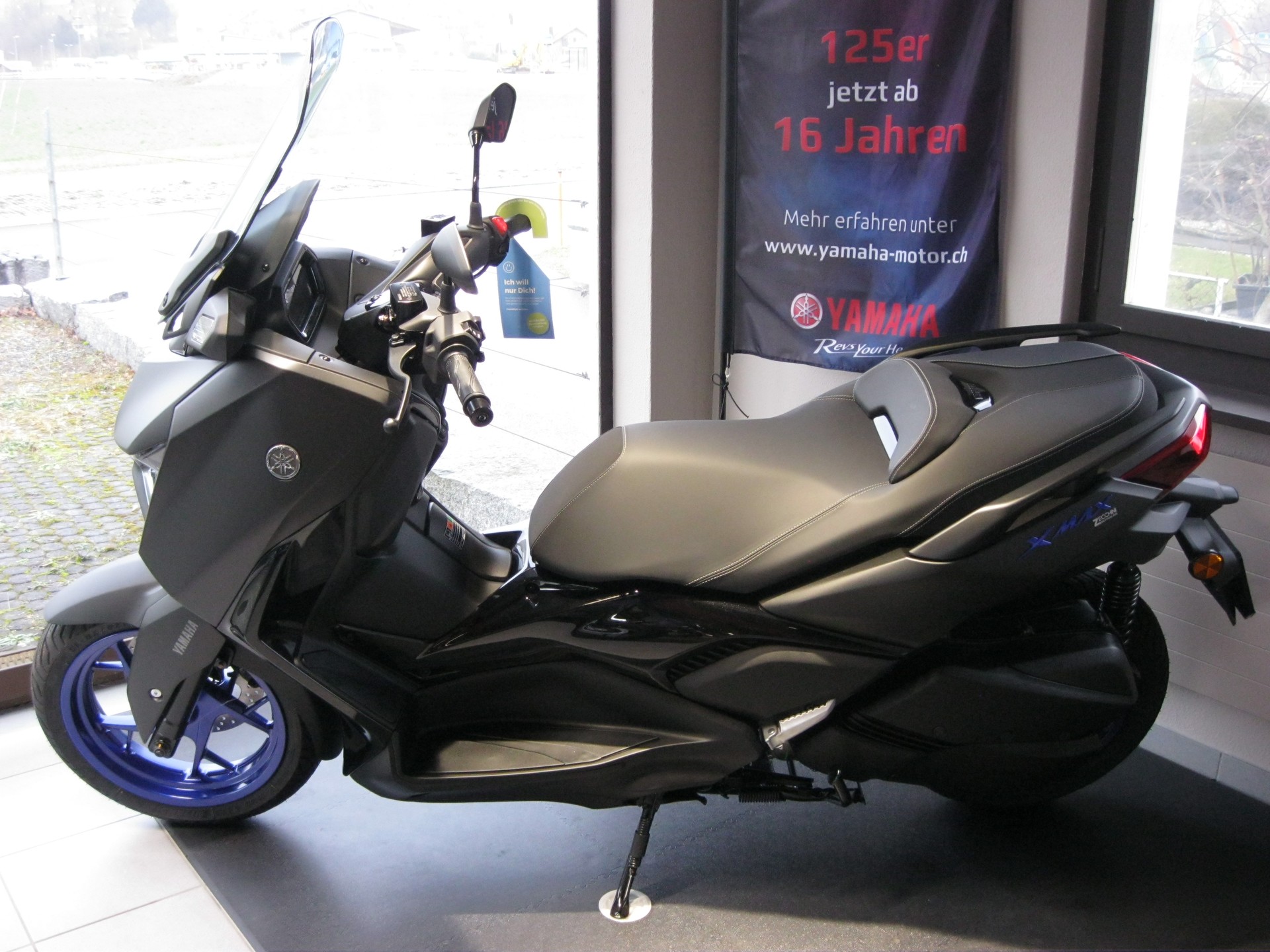 YAMAHA 300-A