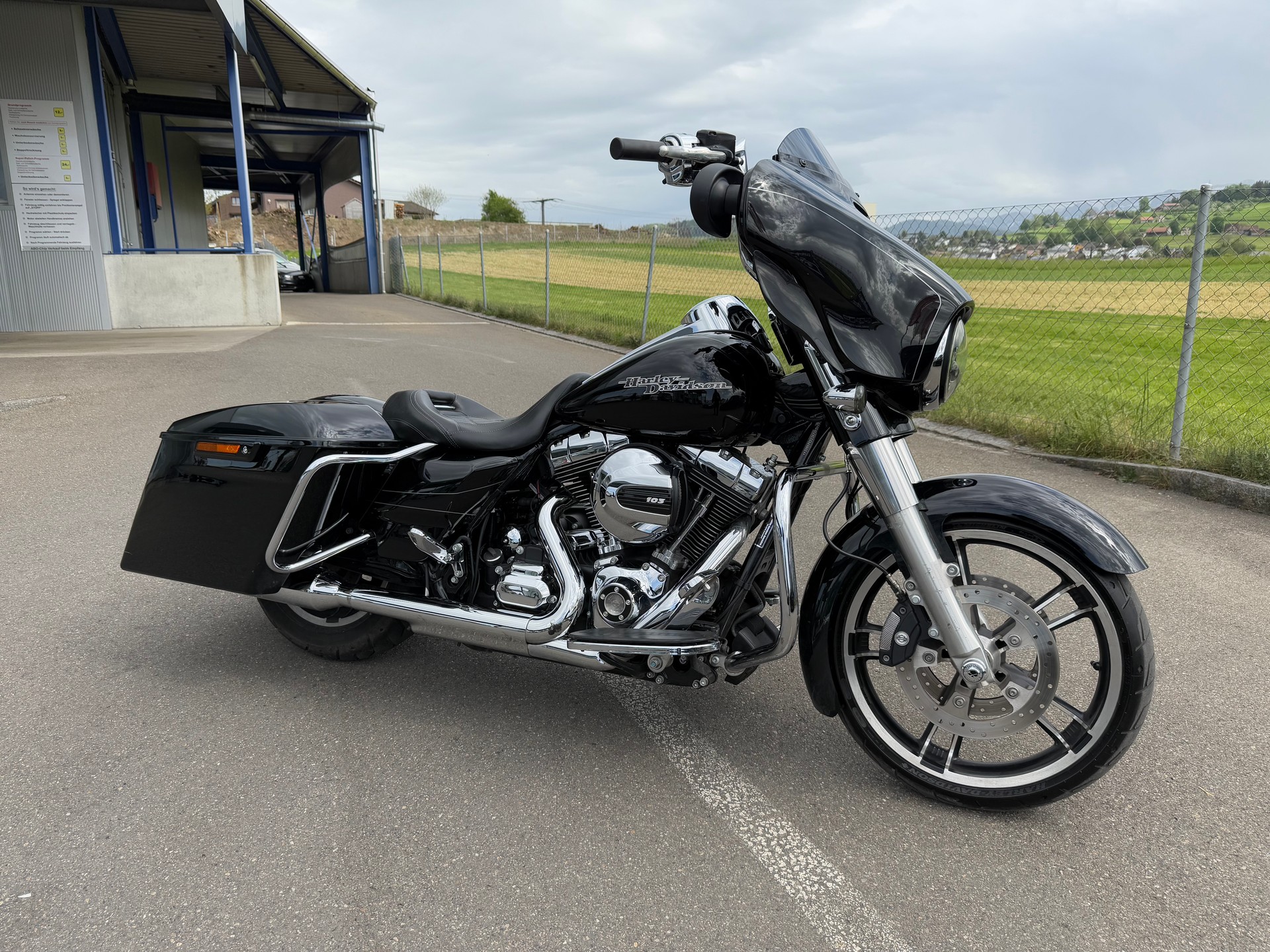 HARLEY-DAVIDSON FLHXS Street Glide Special ABS-image-5