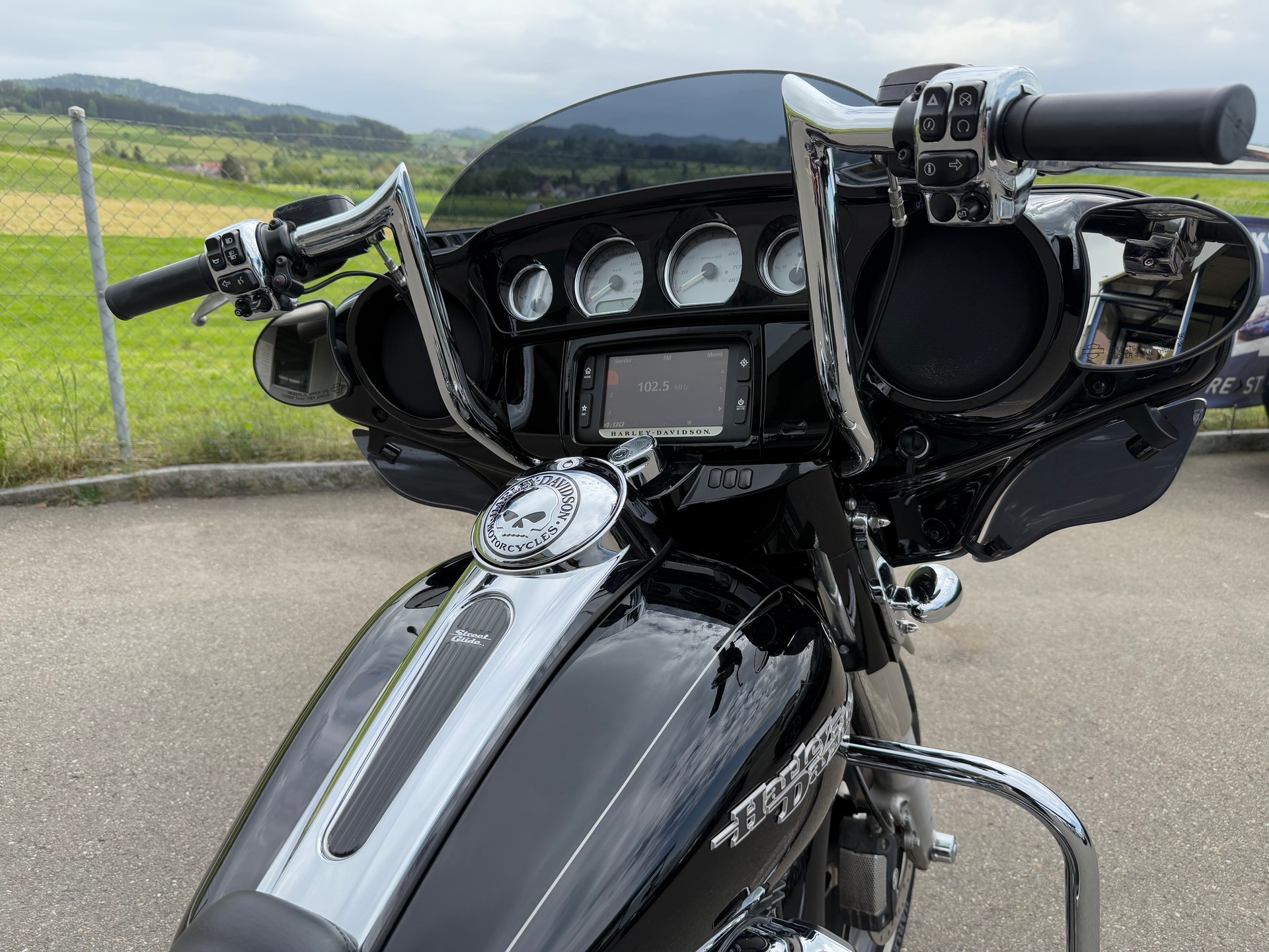 HARLEY-DAVIDSON FLHXS Street Glide Special ABS-image-3