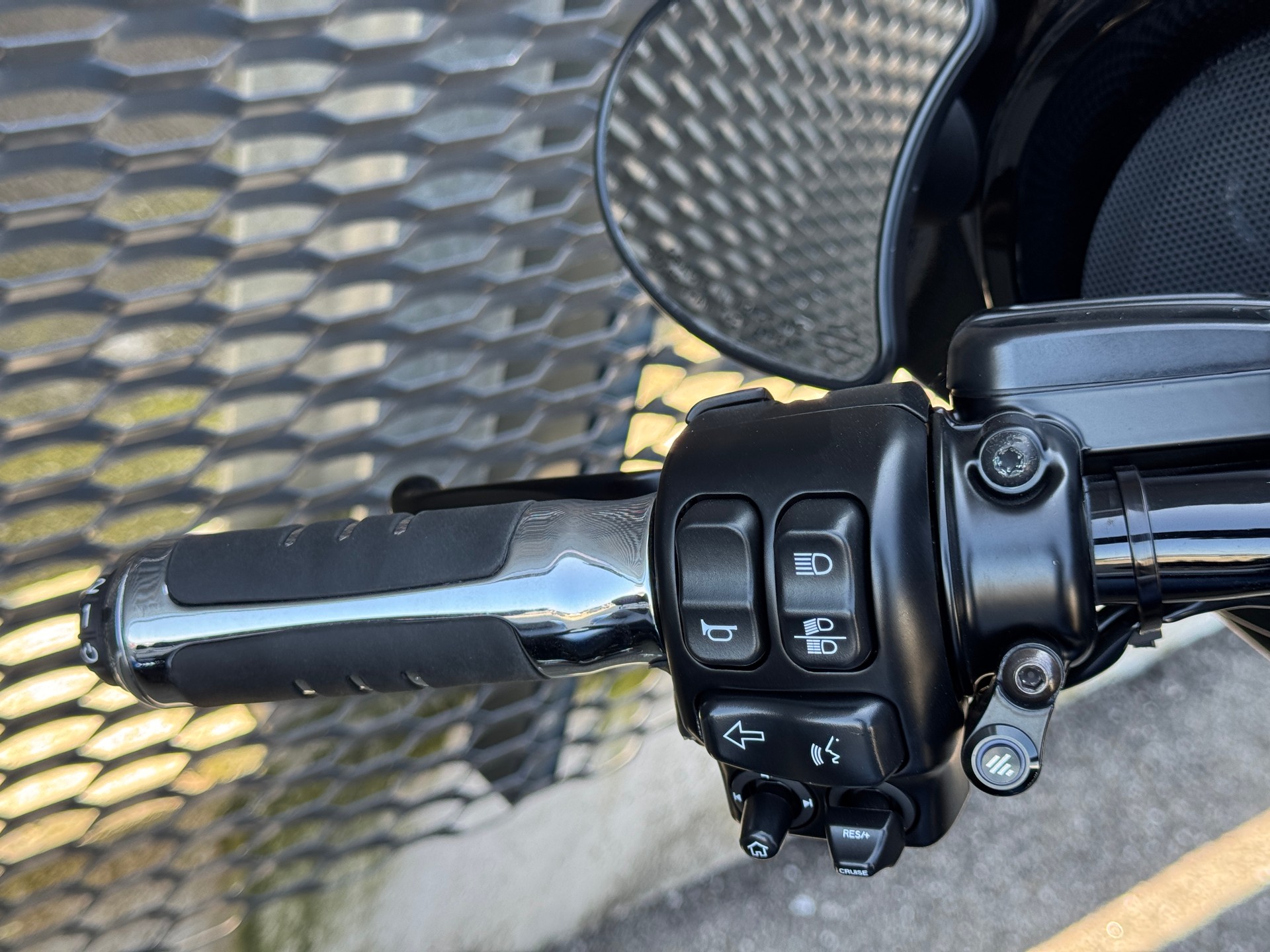 HARLEY-DAVIDSON FLHXS Street Glide Special 107 ABS-image-15