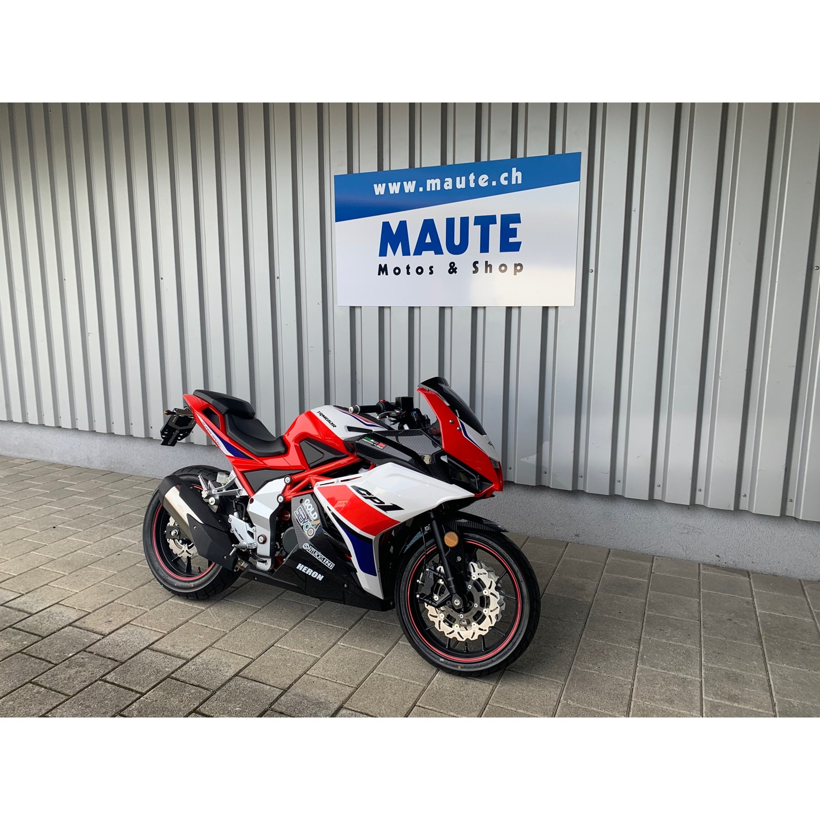 TRMOTOR GP 1 125cc-showroom-element-2