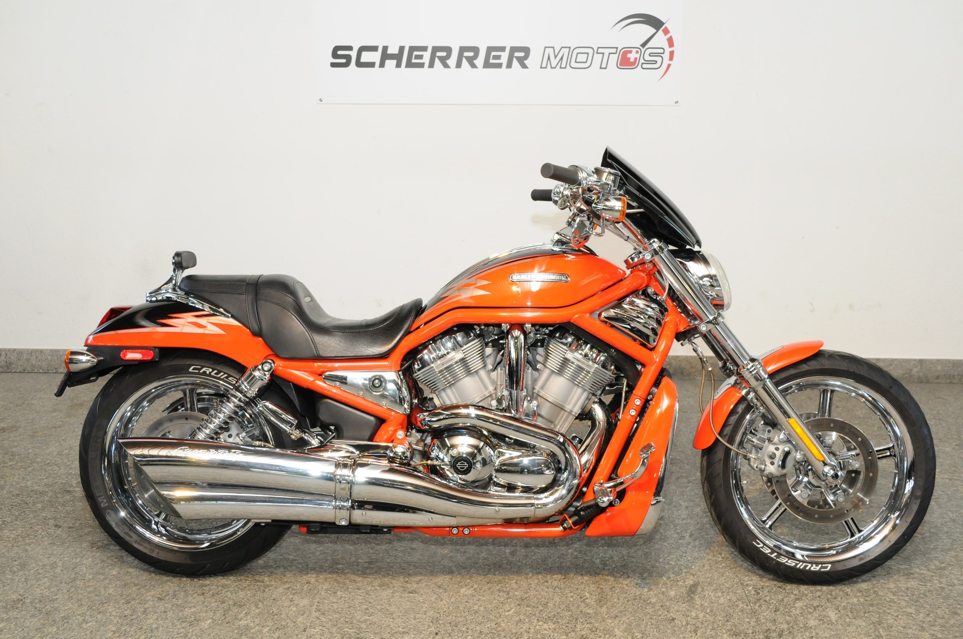 HARLEY-DAVIDSON VRSCSE V-Rod CVO