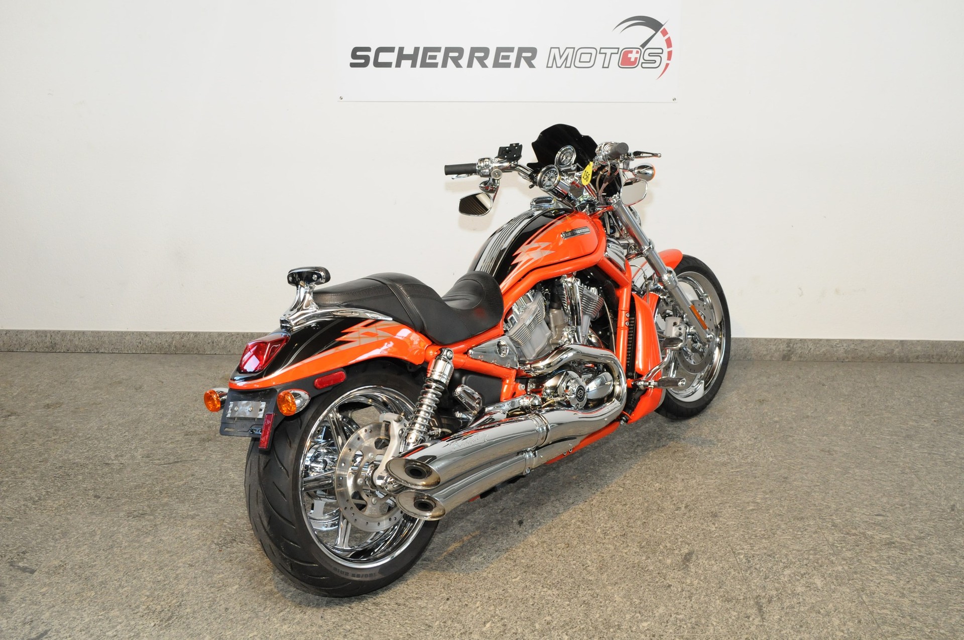 HARLEY-DAVIDSON VRSCSE V-Rod CVO-showroom-element-2