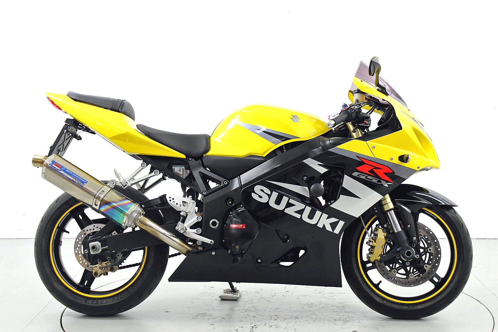 SUZUKI GSX-R 750-showroom-element-3
