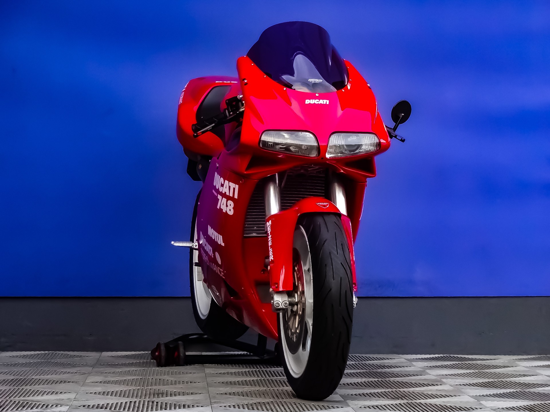 DUCATI 748 Biposto I.E.-showroom-element-2