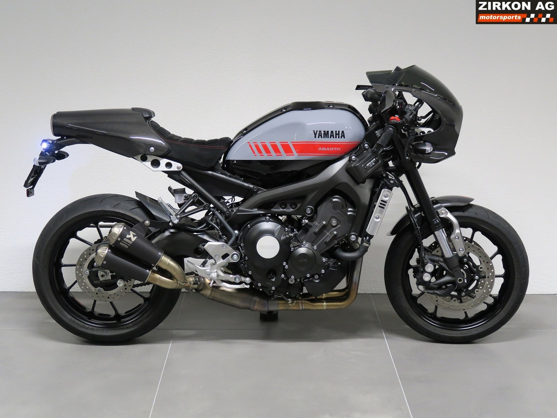 YAMAHA XSR 900 Abarth