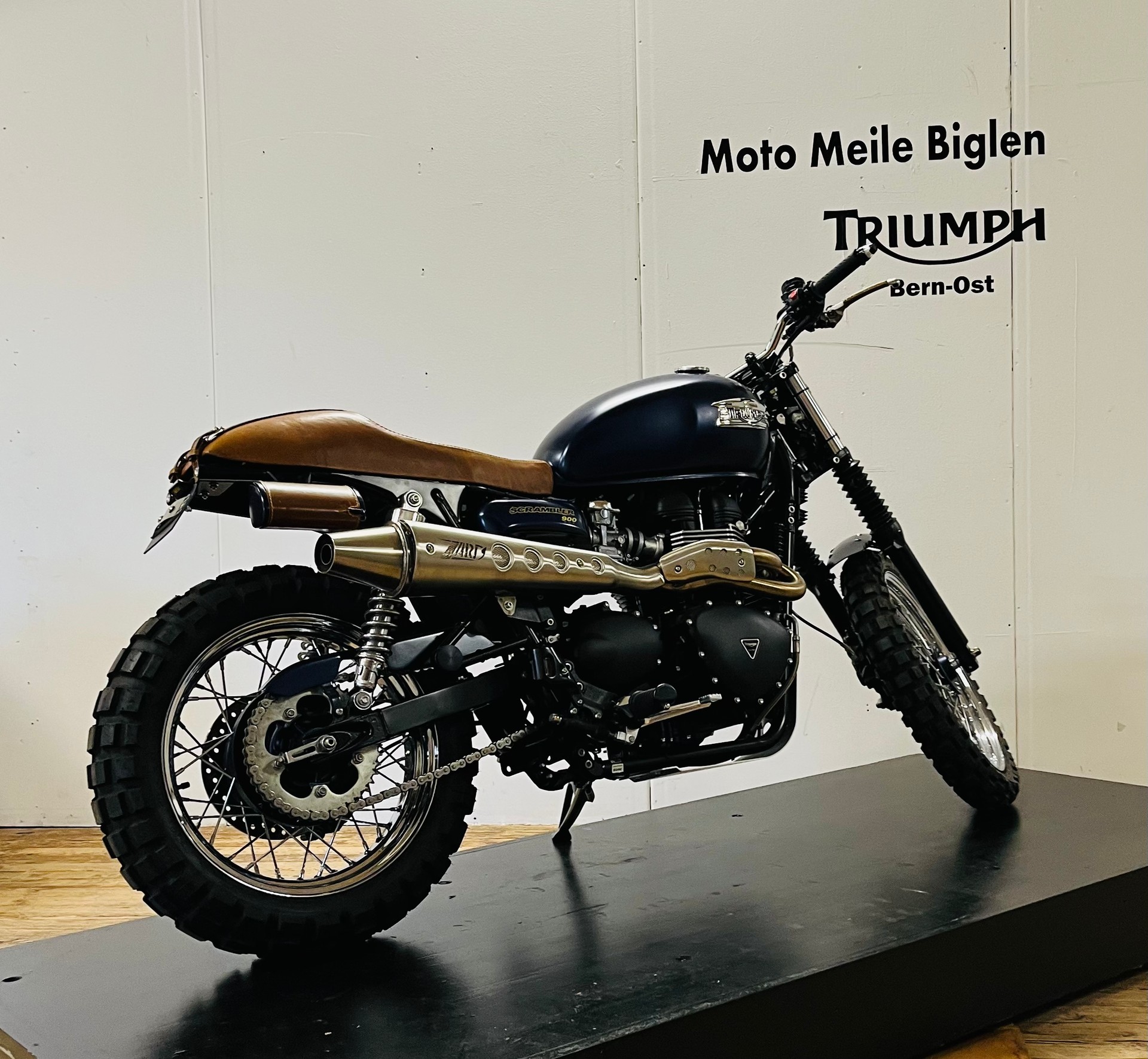 TRIUMPH Scrambler 900-showroom-element-1