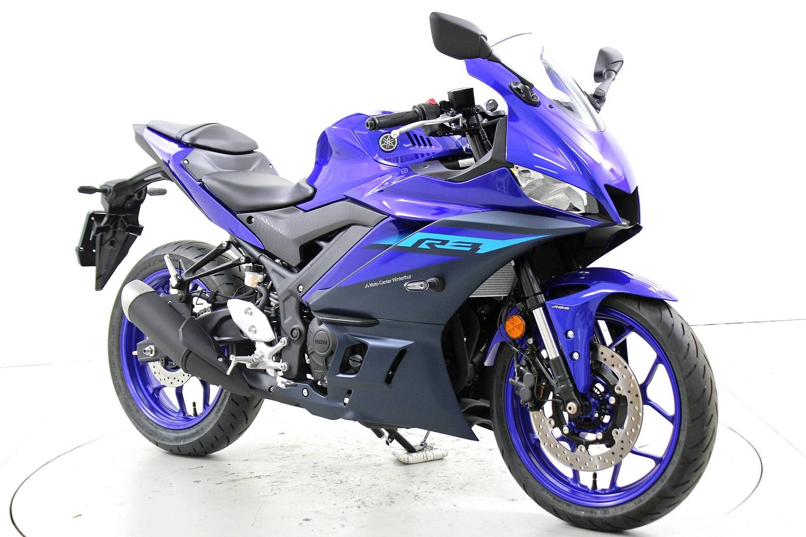 YAMAHA YZF-R3 ABS-showroom-element-1