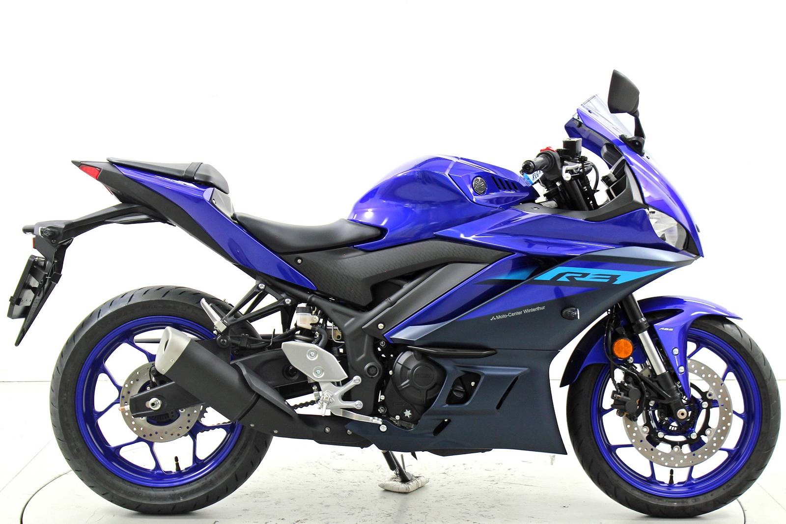 YAMAHA YZF-R3 ABS-showroom-element-3