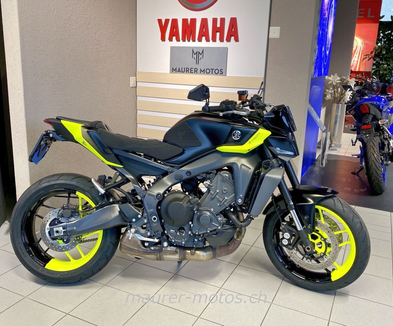 YAMAHA MT 09 2024 NEON SPEZIAL